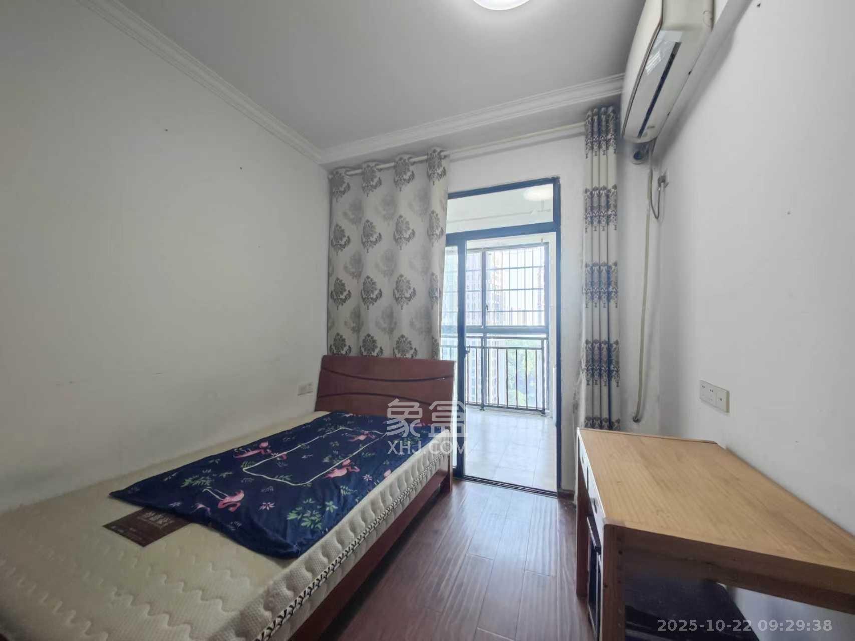 翡翠云天  3室2厅1卫    1000.0元/月 翡翠云天  3室2厅1卫    1000.0元/月室内图