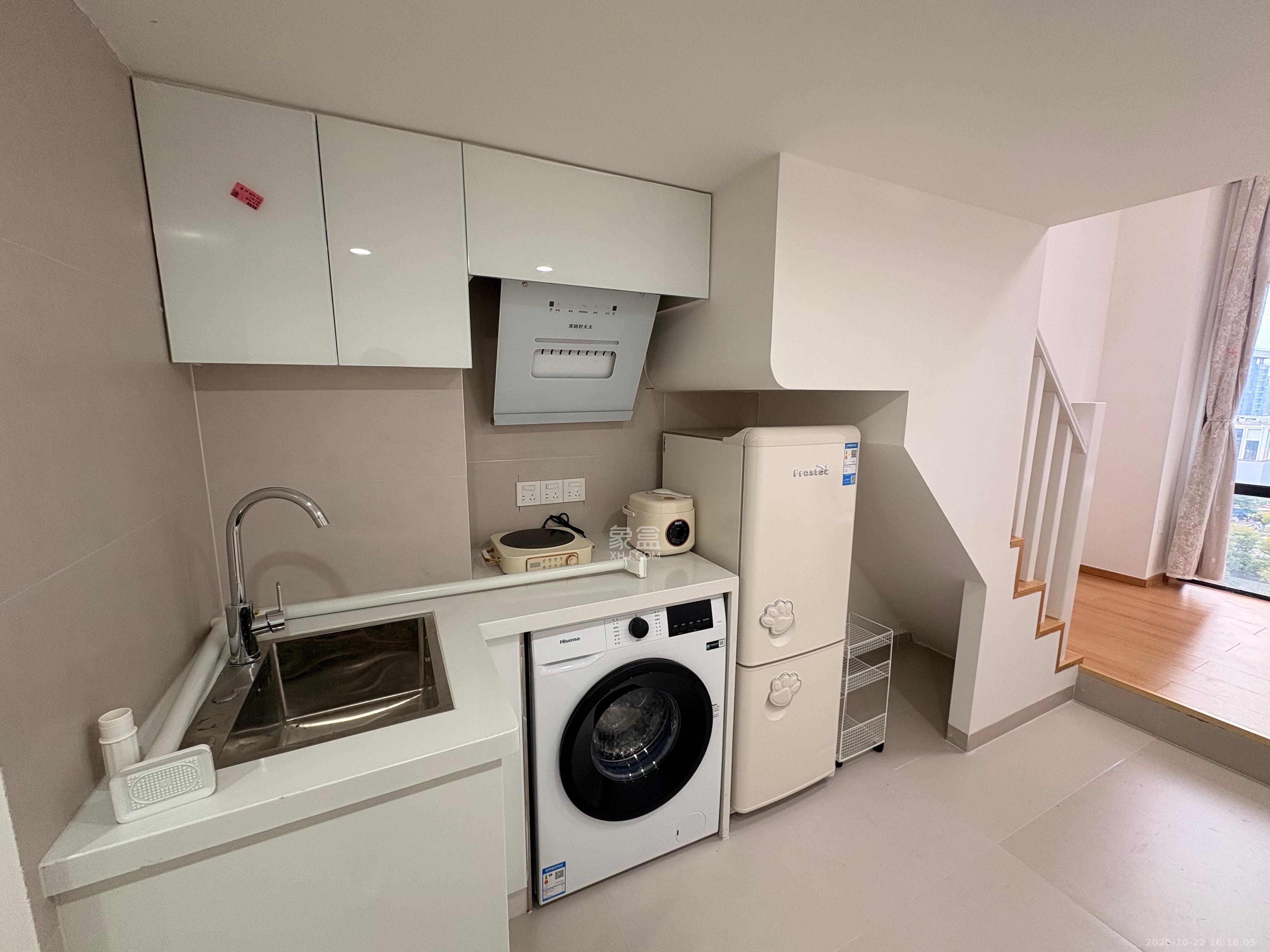 新长海尚都国际(海坤美寓) 1室0厅0卫 1500.0元/月 新长海尚都国际(海坤美寓) 1室0厅0卫 1500.0元/月室内图