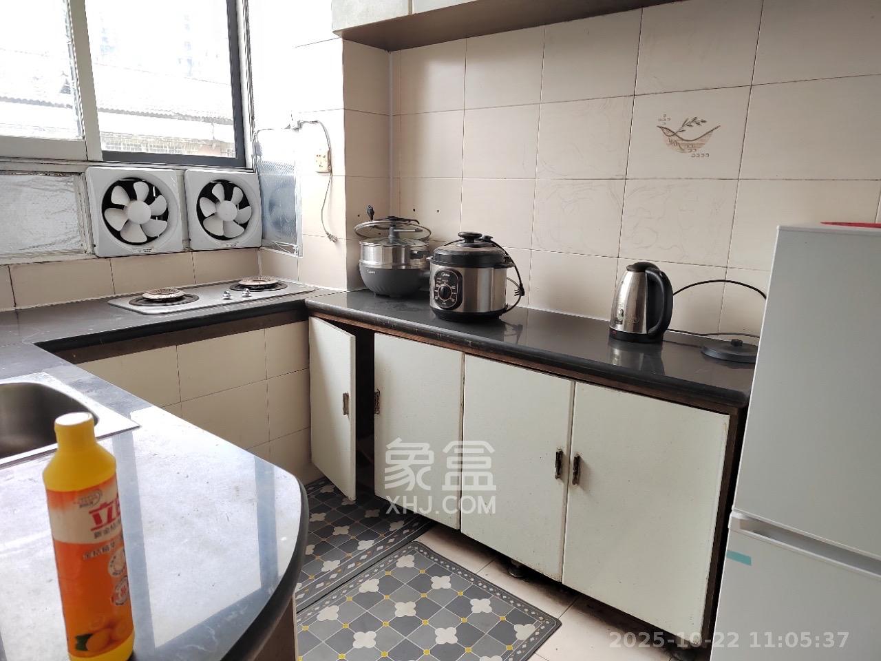 铸造厂宿舍  2室1厅1卫    1300.0元/月室内图