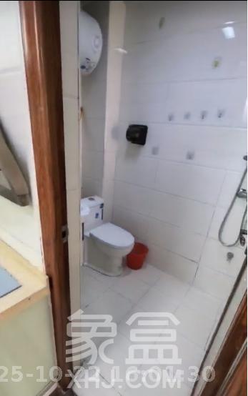 绿地公馆(绿地名邸) 1室1厅1卫 1400.0元/月 绿地公馆(绿地名邸) 1室1厅1卫 1400.0元/月室内图