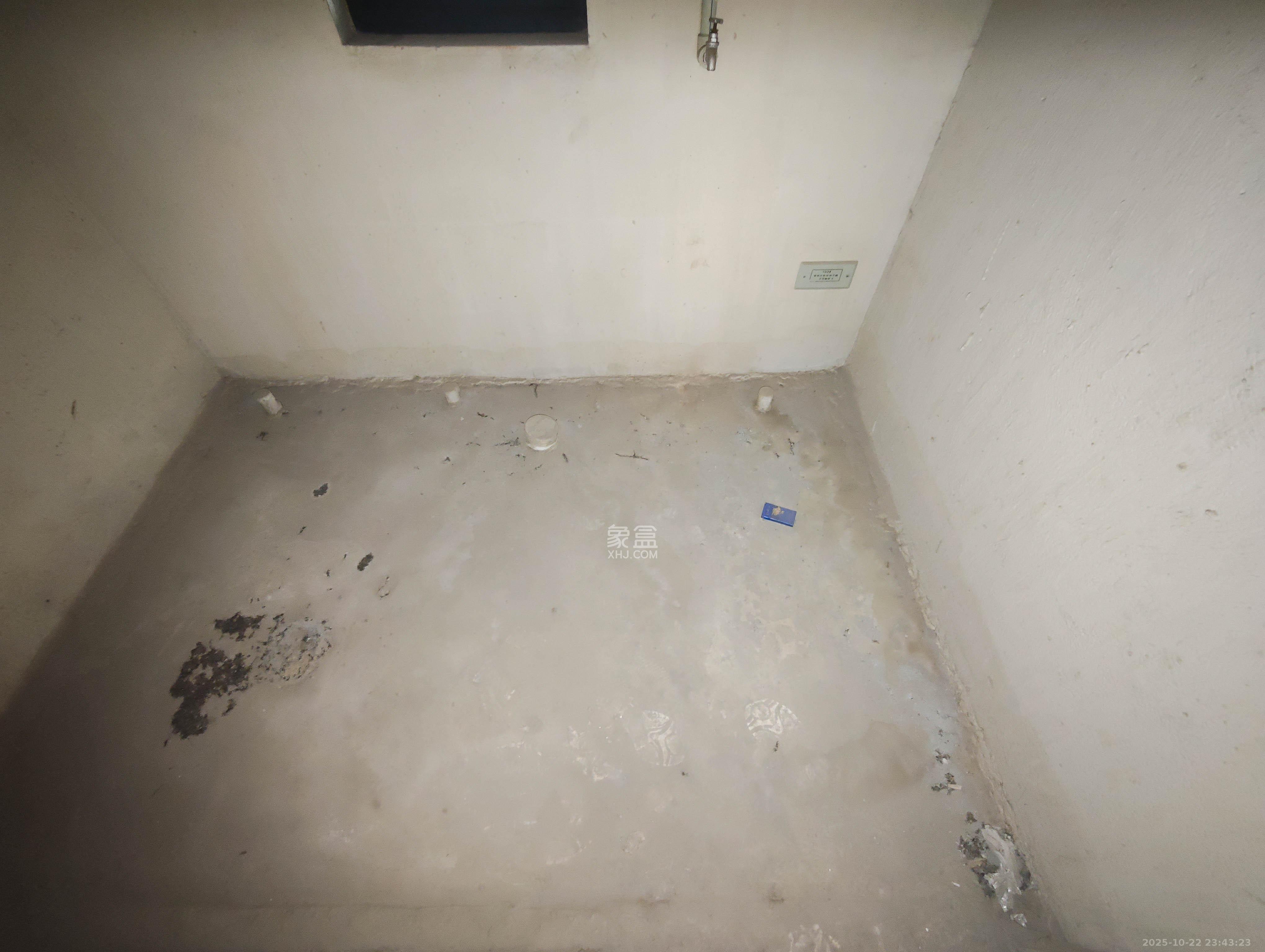 保利城(中航城国际社区、郡原美村)  3室2厅2卫    75.0万 保利城(中航城国际社区、郡原美村)  3室2厅2卫    75.0万卫生间