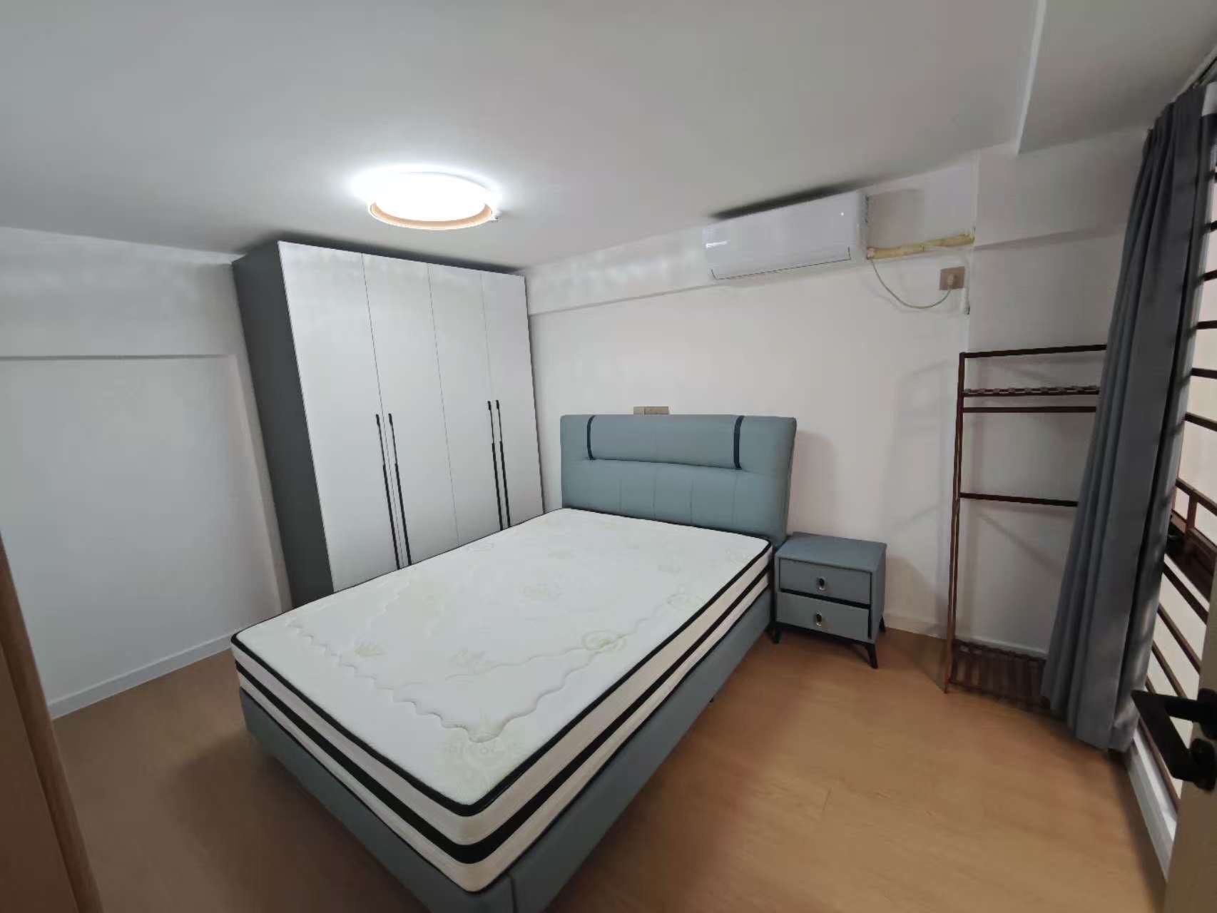 金龙城市广场二期  3室2厅2卫    4000.0元/月室内图