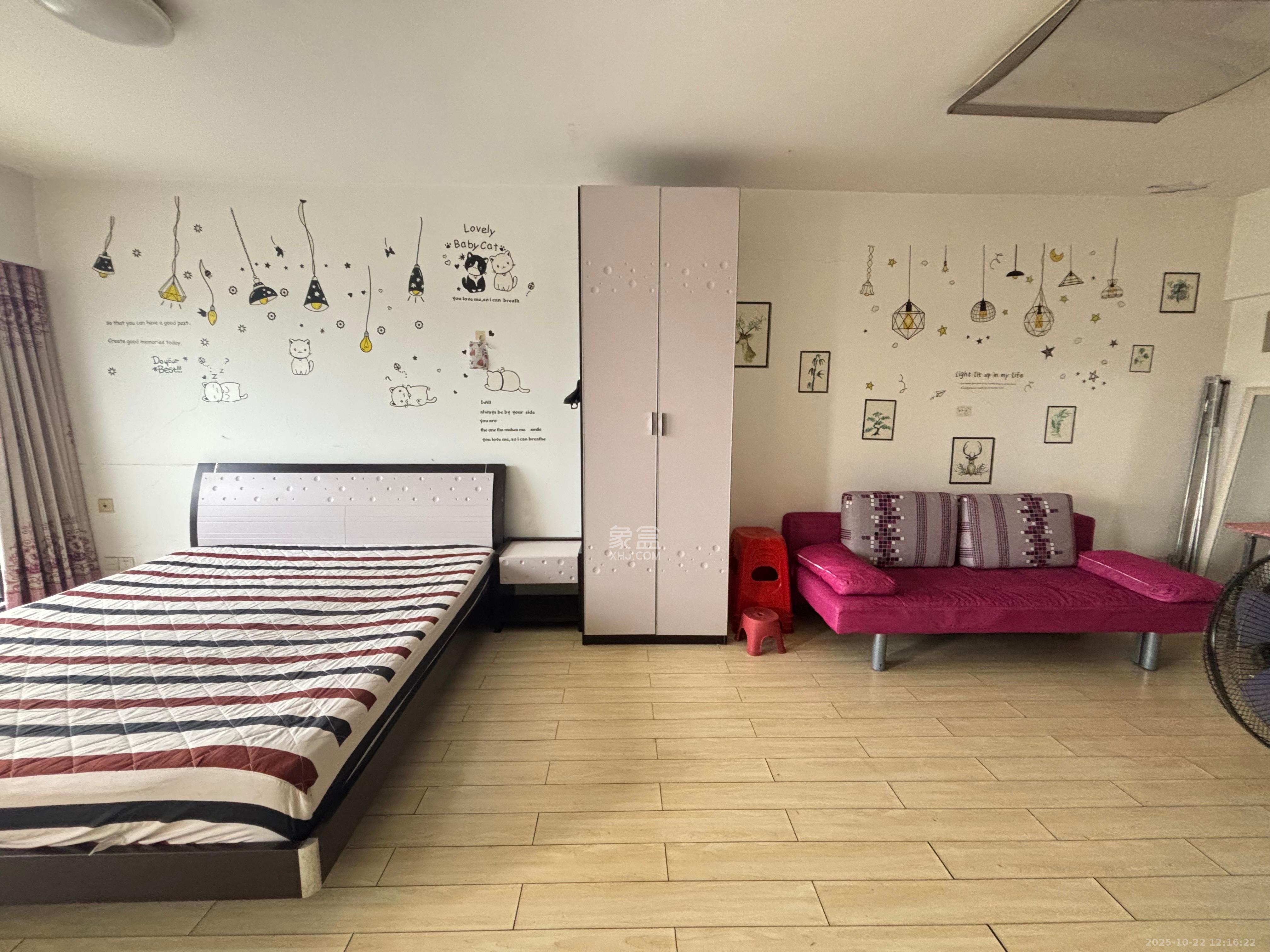 中信文化广场(中信新城二期)  1室1厅1卫    1100.0元/月 中信文化广场(中信新城二期)  1室1厅1卫    1100.0元/月室内图