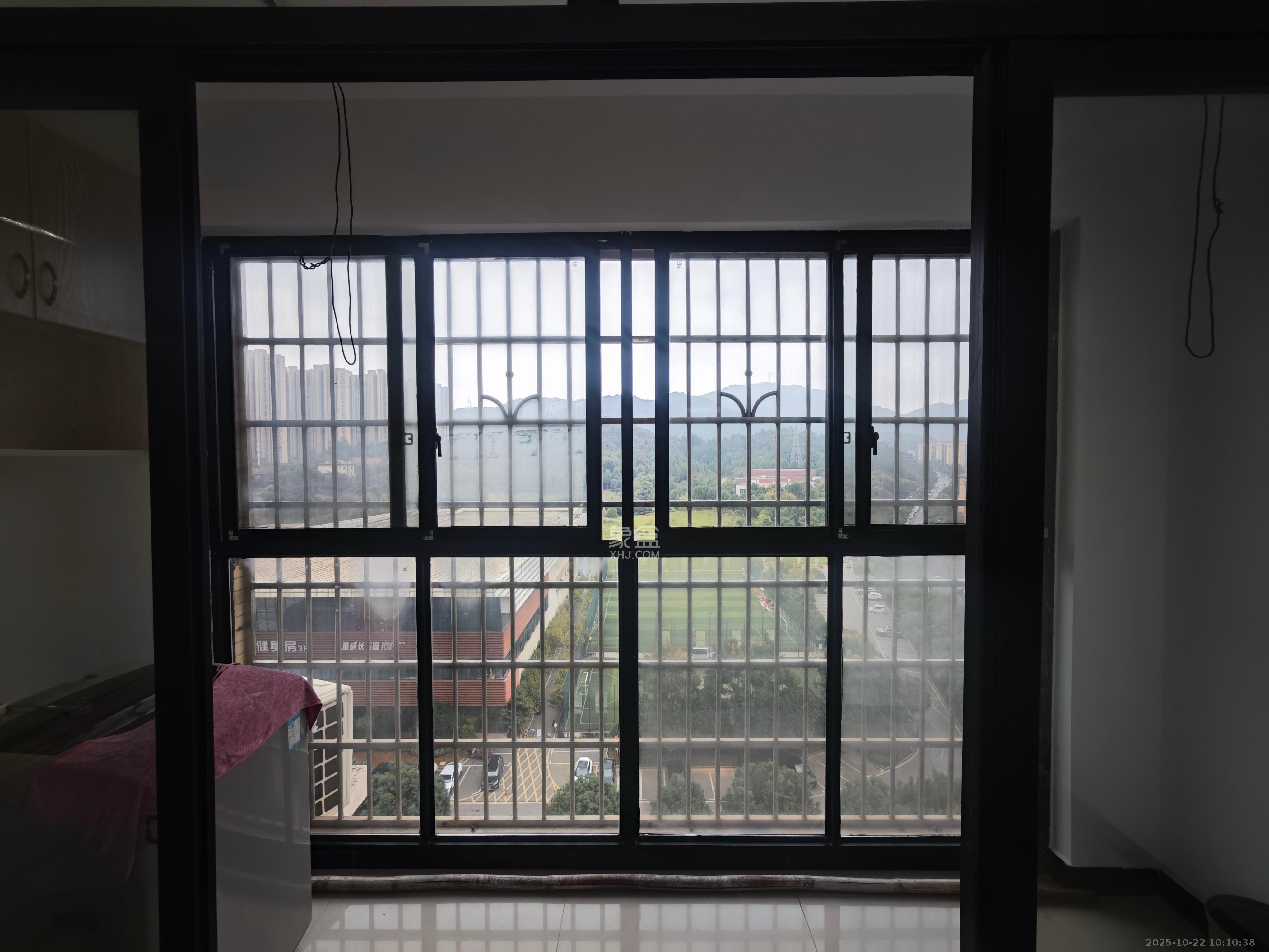 金富星城  3室2厅1卫    1500.0元/月 金富星城  3室2厅1卫    1500.0元/月室内图