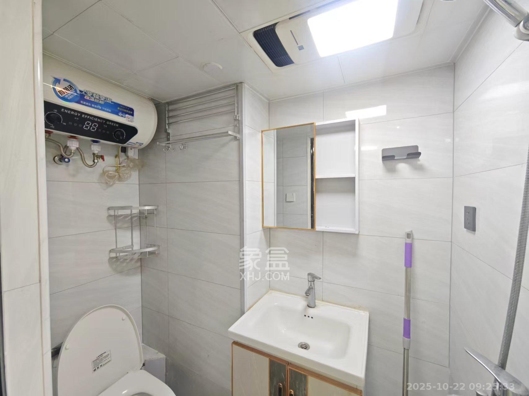 万科金色梦想A区  1室1厅1卫    1888.0元/月 万科金色梦想A区  1室1厅1卫    1888.0元/月室内图