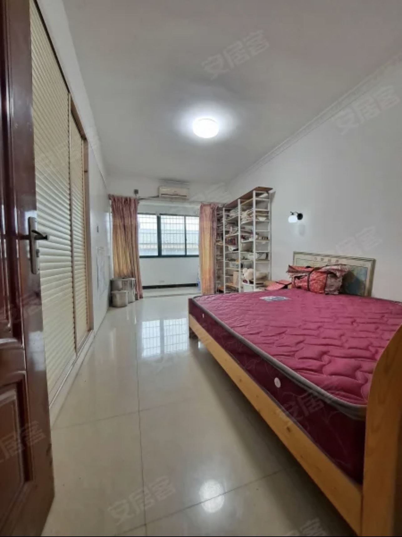 互助小区 3室0厅0卫 29.0万 互助小区 3室0厅0卫 29.0万卧室