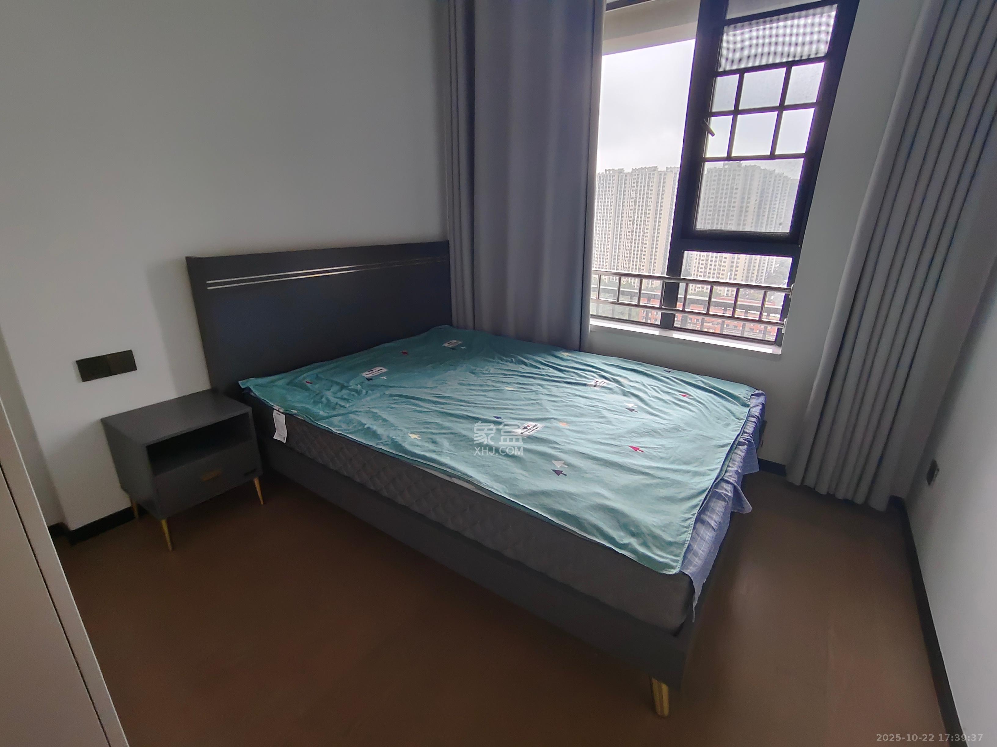 欣利梅溪左岸  4室2厅1卫    3380.0元/月室内图