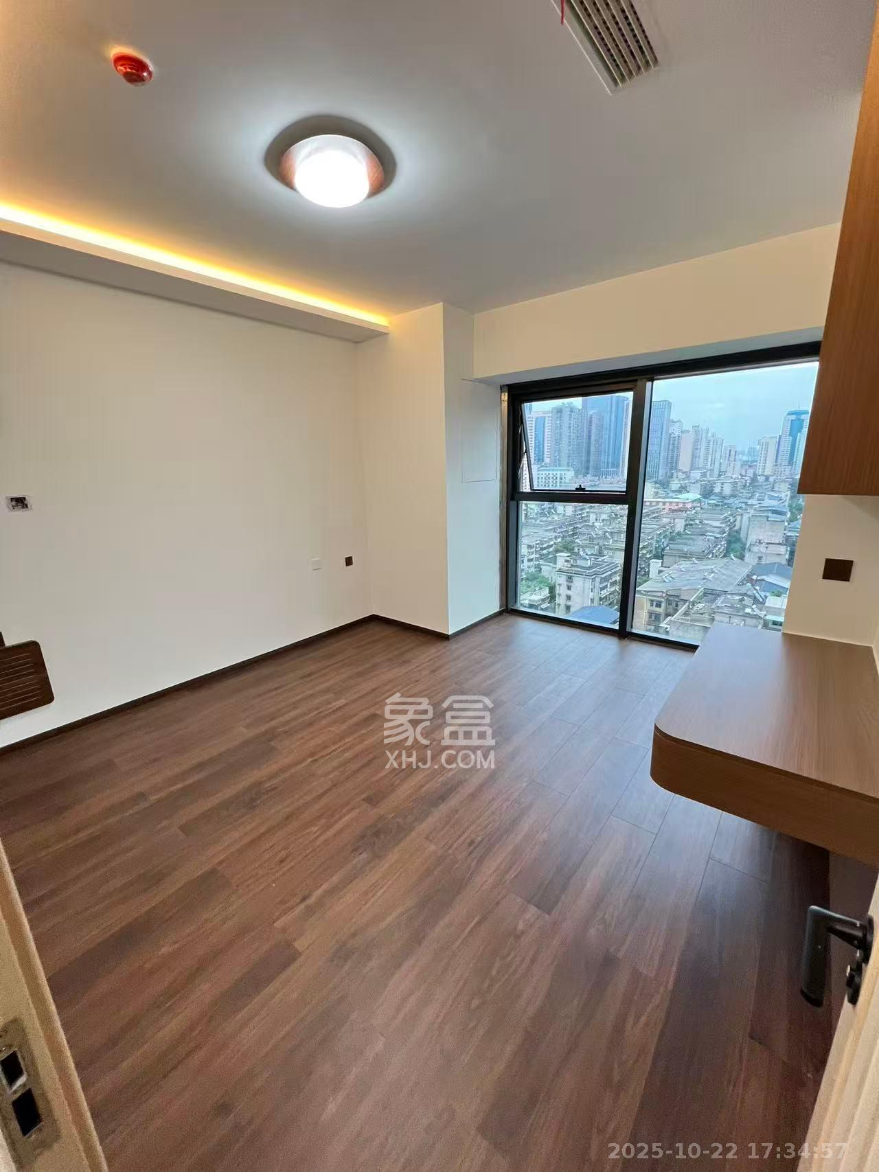 华润置地中心  2室1厅1卫    4500.0元/月室内图