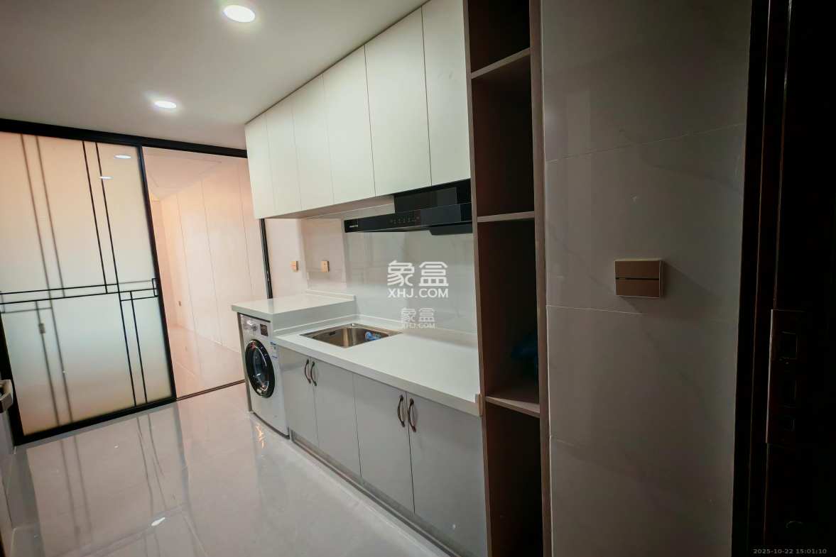 恒大誉府(融誉商业中心)  1室1厅1卫    1500.0元/月 恒大誉府(融誉商业中心)  1室1厅1卫    1500.0元/月室内图