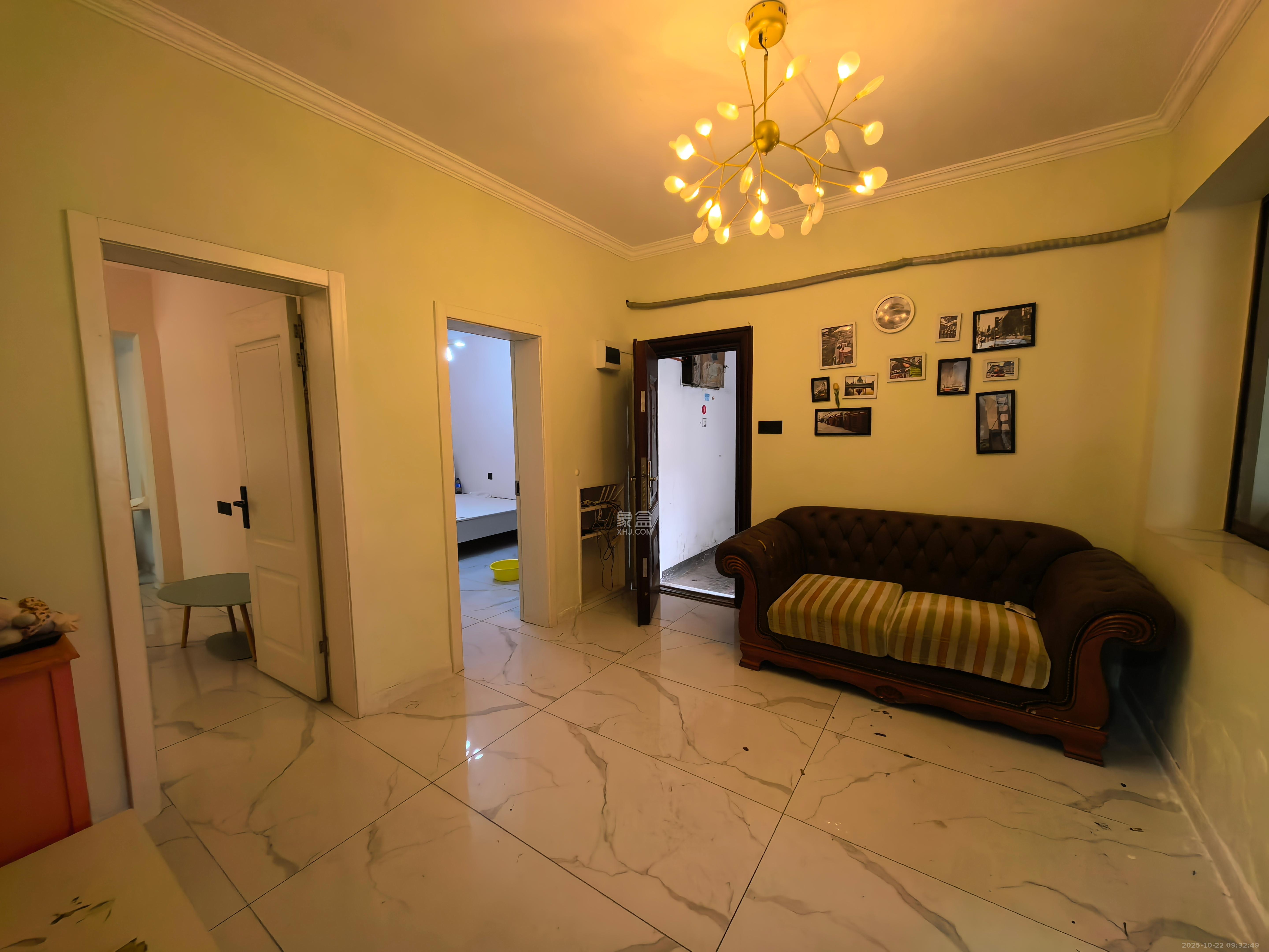 第五工程公司宿舍  3室2厅1卫    1800.0元/月室内图