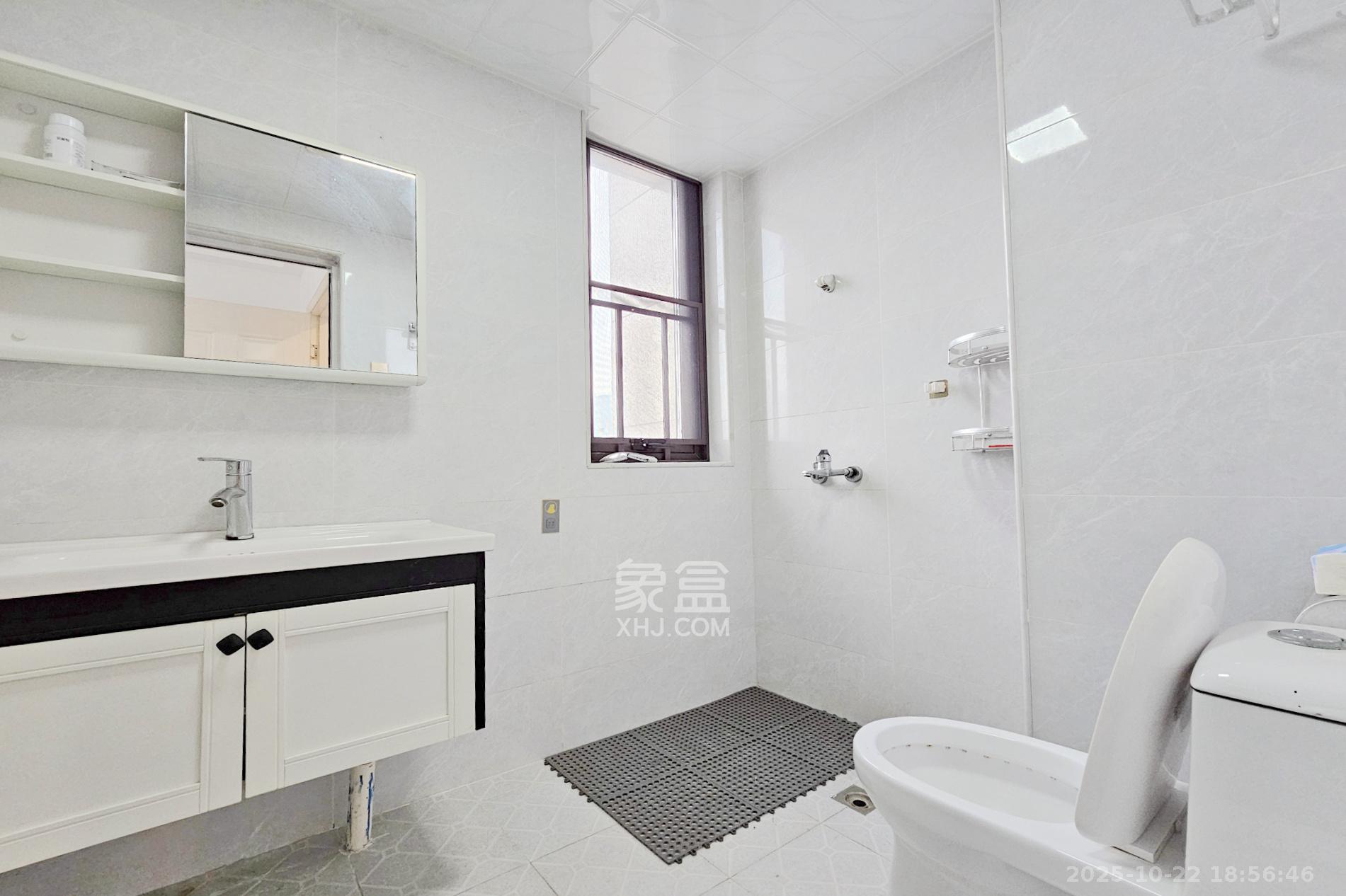 明昇壹城（明昇时代广场）二期  4室2厅2卫    172.0万其他