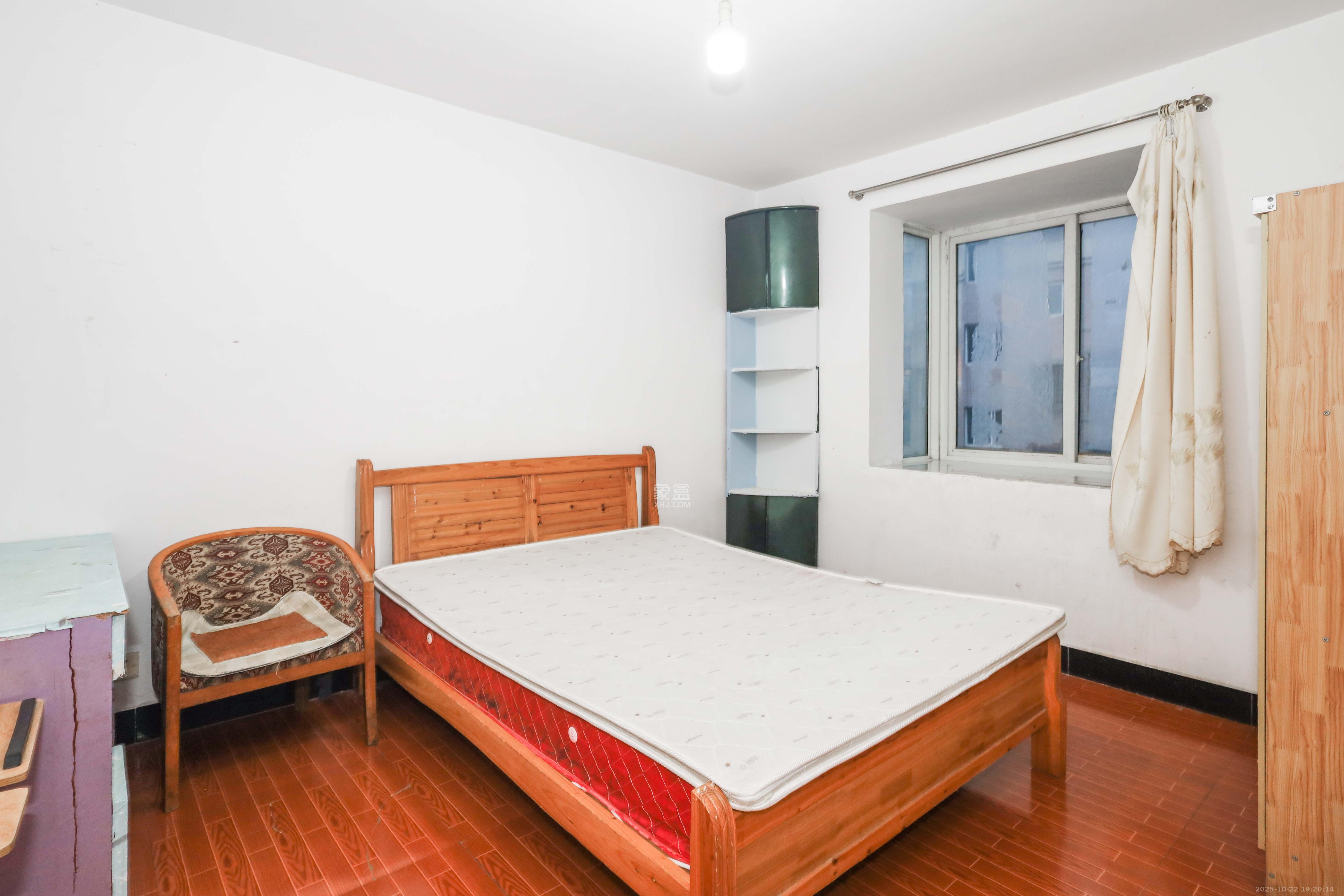 桔洲新苑（桔洲印象）  2室2厅1卫    52.0万卧室