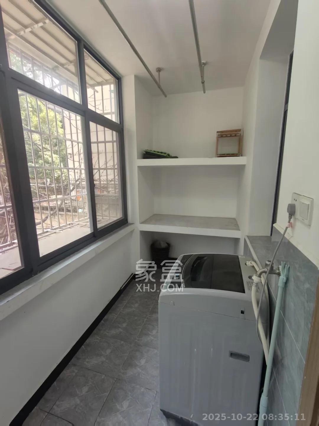 新兴小区(杨家山社区) 3室1厅1卫 1900.0元/月 新兴小区(杨家山社区) 3室1厅1卫 1900.0元/月室内图