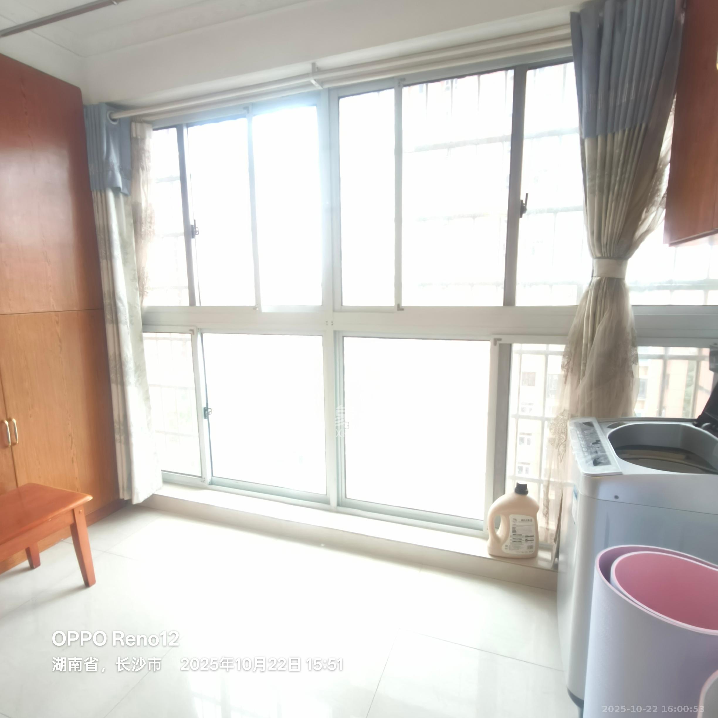 新蕾品阁居  3室2厅1卫    1600.0元/月 新蕾品阁居  3室2厅1卫    1600.0元/月室内图