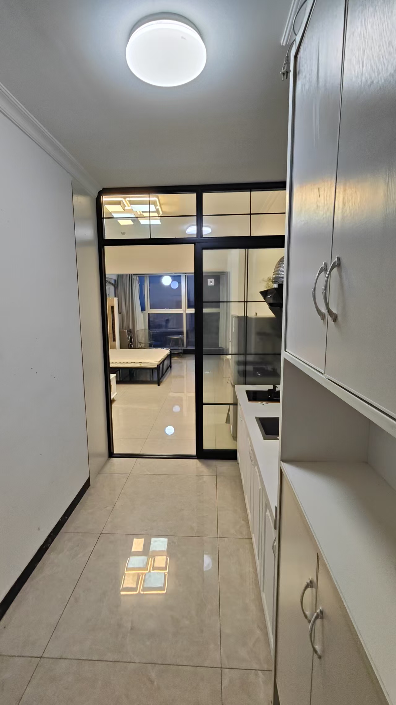 雄森国际  1室1厅1卫    1400.0元/月