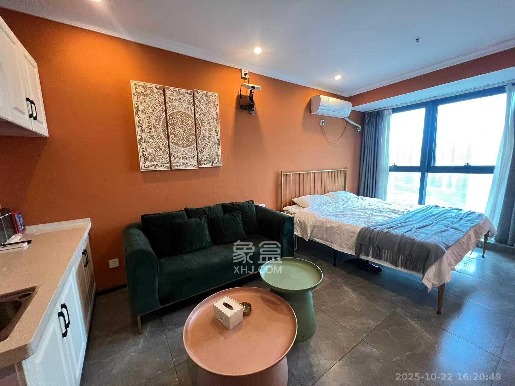 洋湖时代  1室1厅1卫    1000.0元/月 洋湖时代  1室1厅1卫    1000.0元/月