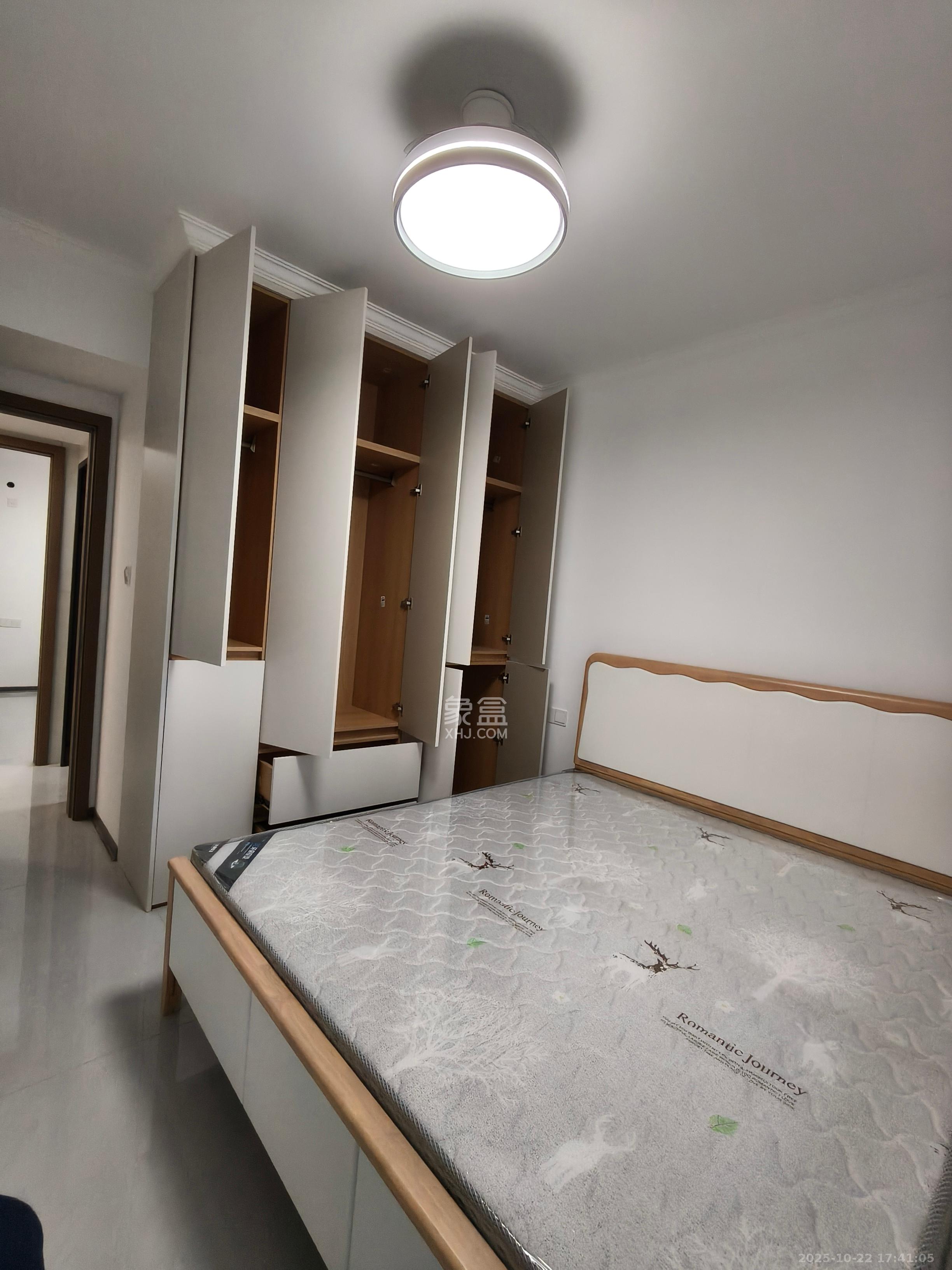 和景家园二期  1室0厅0卫    1800.0元/月 和景家园二期  1室0厅0卫    1800.0元/月室内图