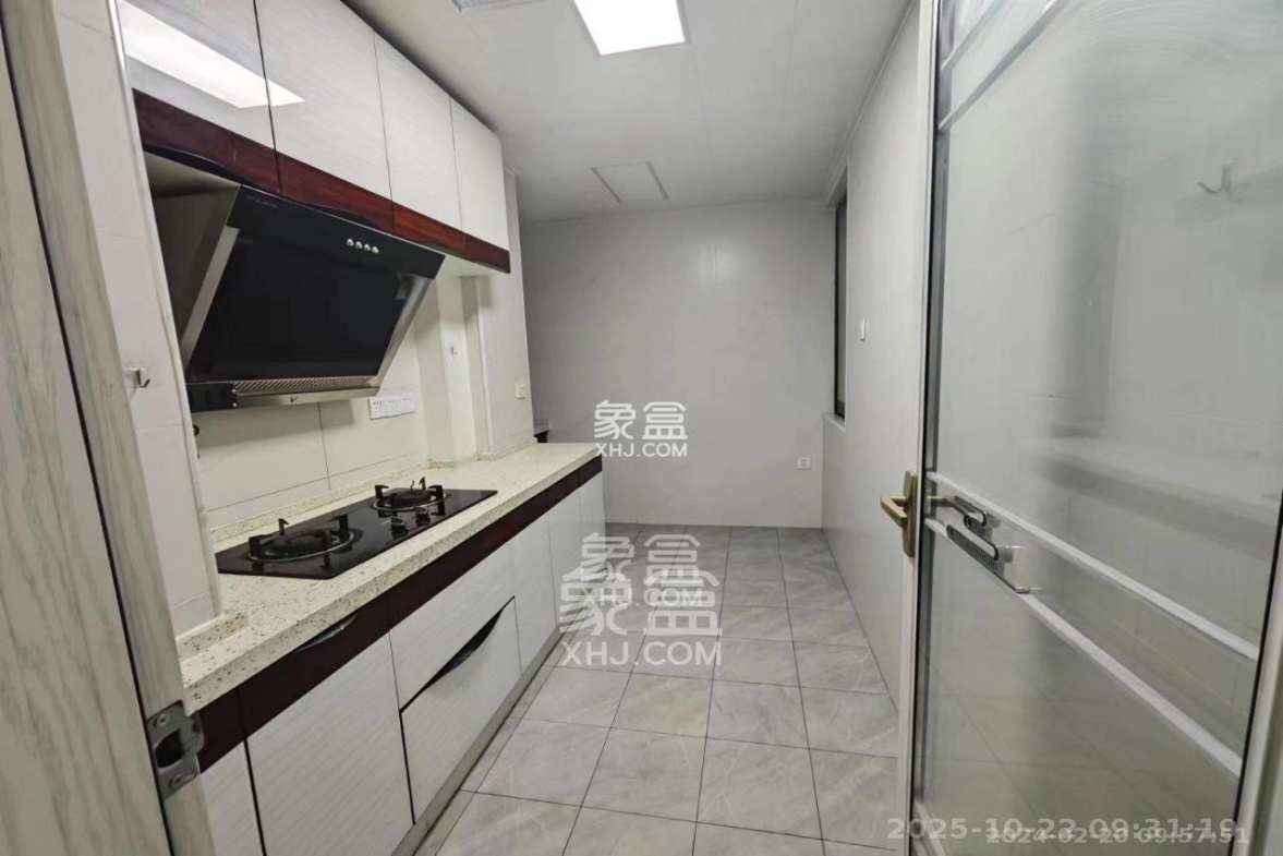 半山壹号  2室2厅1卫    2600.0元/月 半山壹号  2室2厅1卫    2600.0元/月室内图