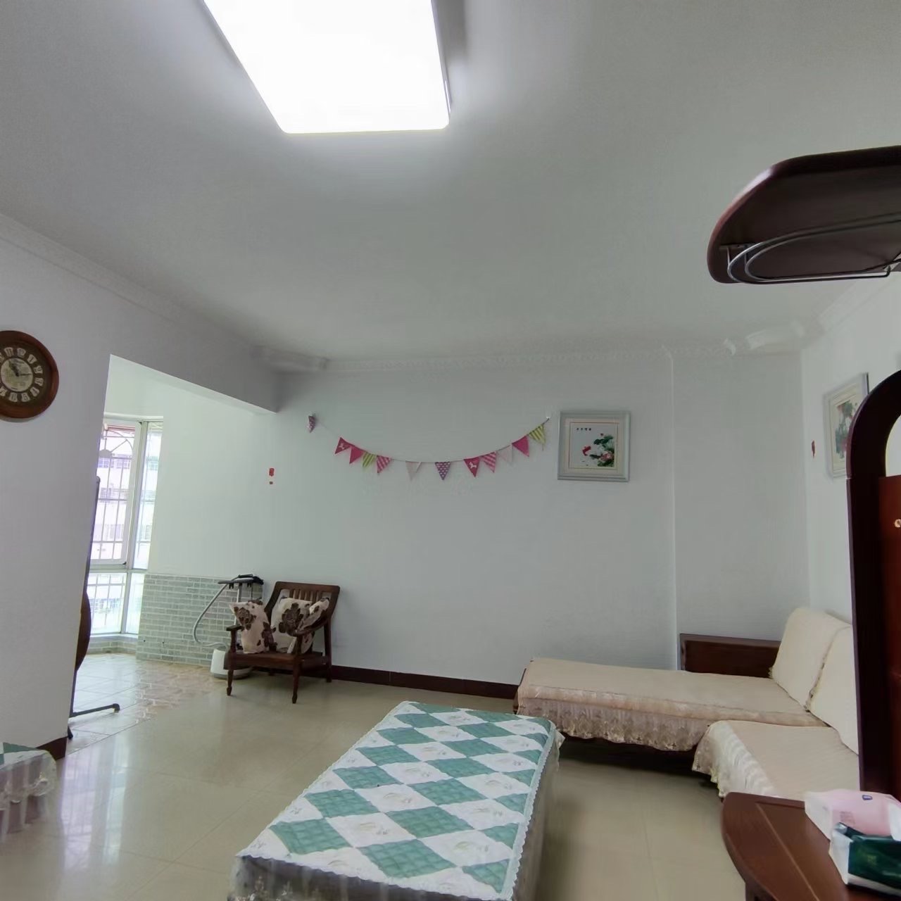 富豪大厦(富豪花园)  3室2厅2卫    3000.0元/月室内图