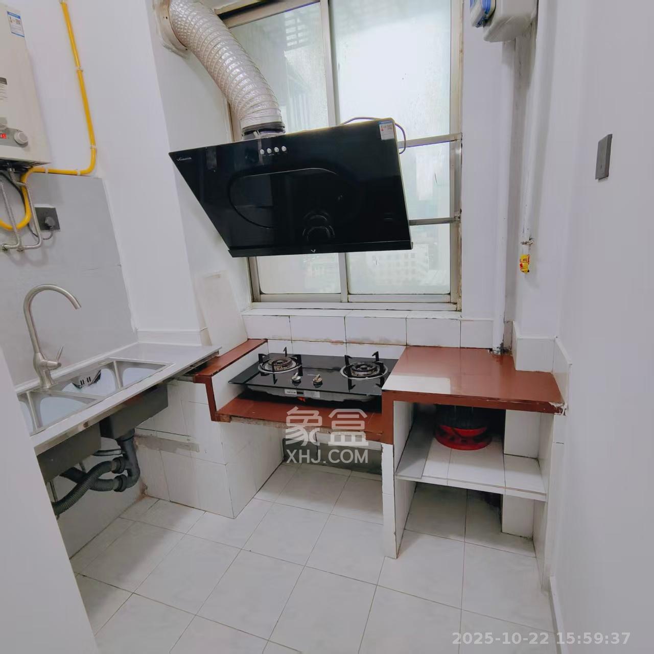 鑫溪大厦  2室1厅2卫    40000.0元/月 鑫溪大厦  2室1厅2卫    40000.0元/月室内图