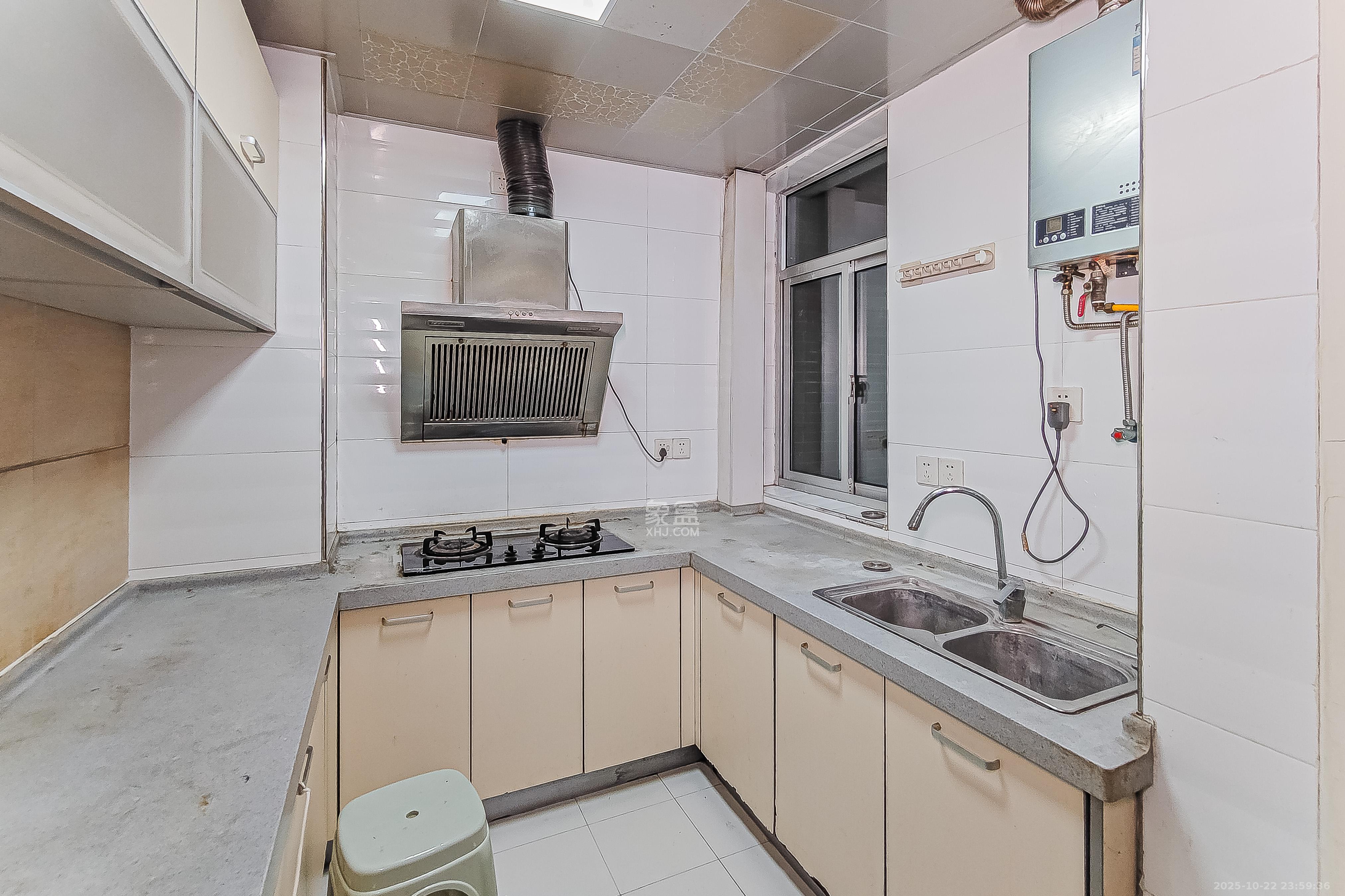 景泰雅苑（景江融城）  2室1厅1卫    66.8万厨房