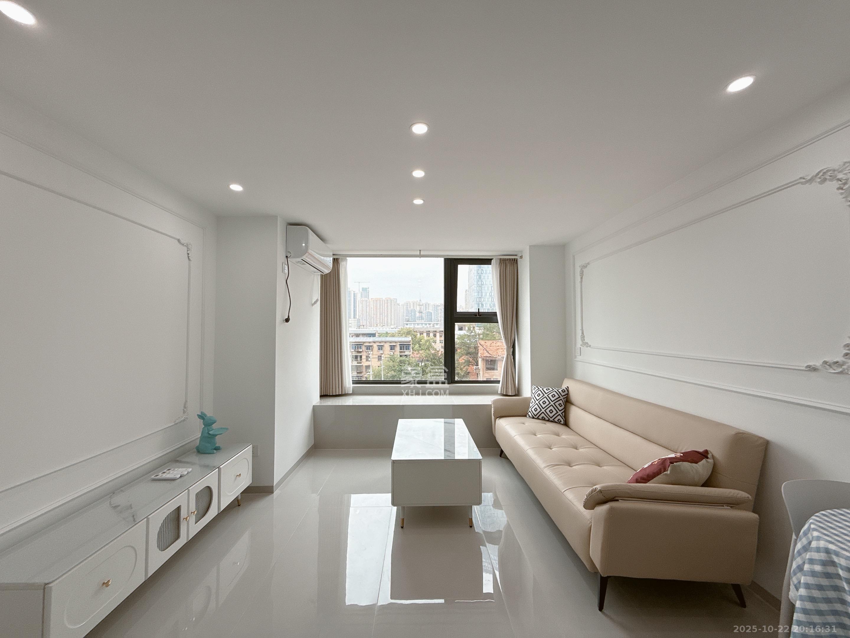 建发养云  2室1厅1卫    2700.0元/月