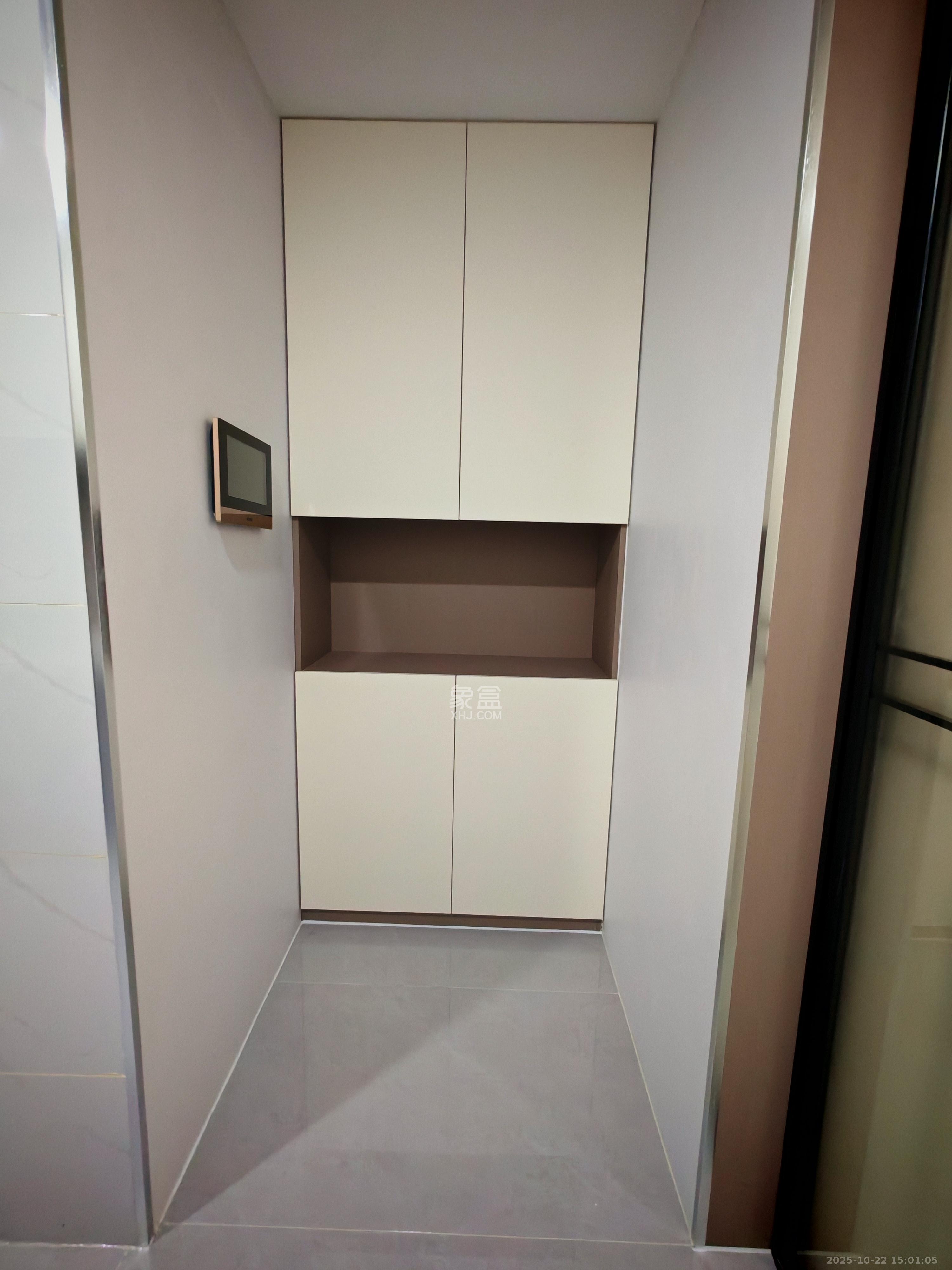 恒大誉府（融誉商业中心）  1室1厅1卫    1500.0元/月室内图