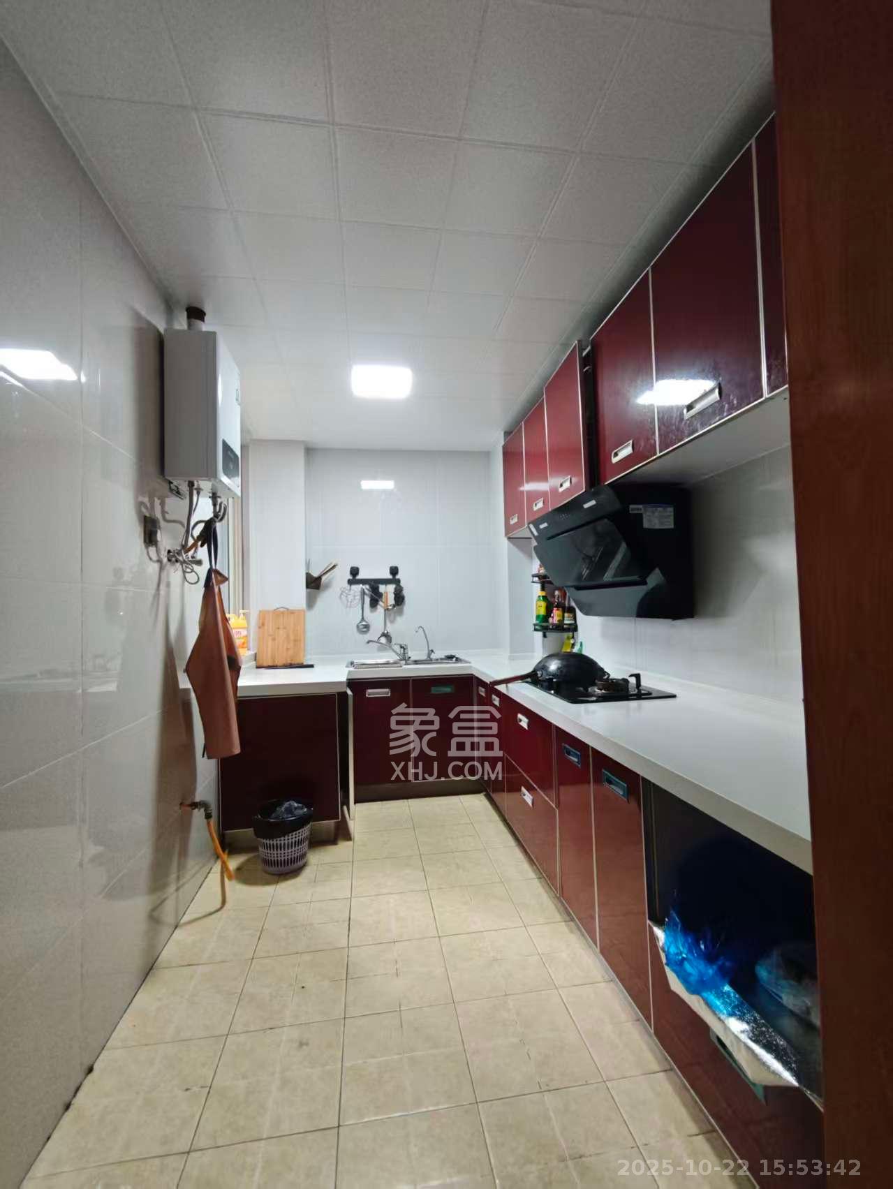 博雅湘水湾  3室2厅1卫    1700.0元/月室内图