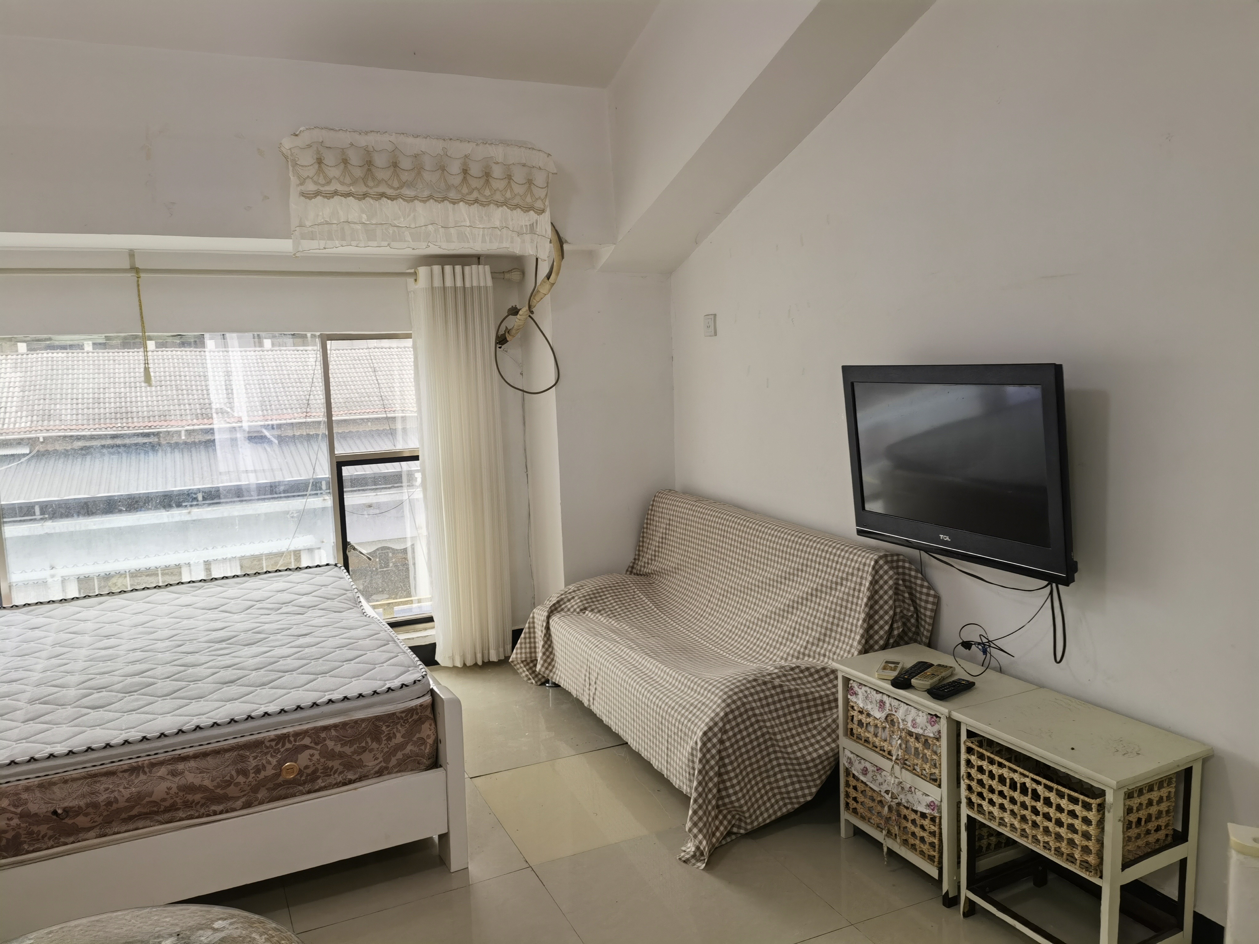 维港十字街 1室1厅1卫 1000.0元/月 维港十字街 1室1厅1卫 1000.0元/月室内图