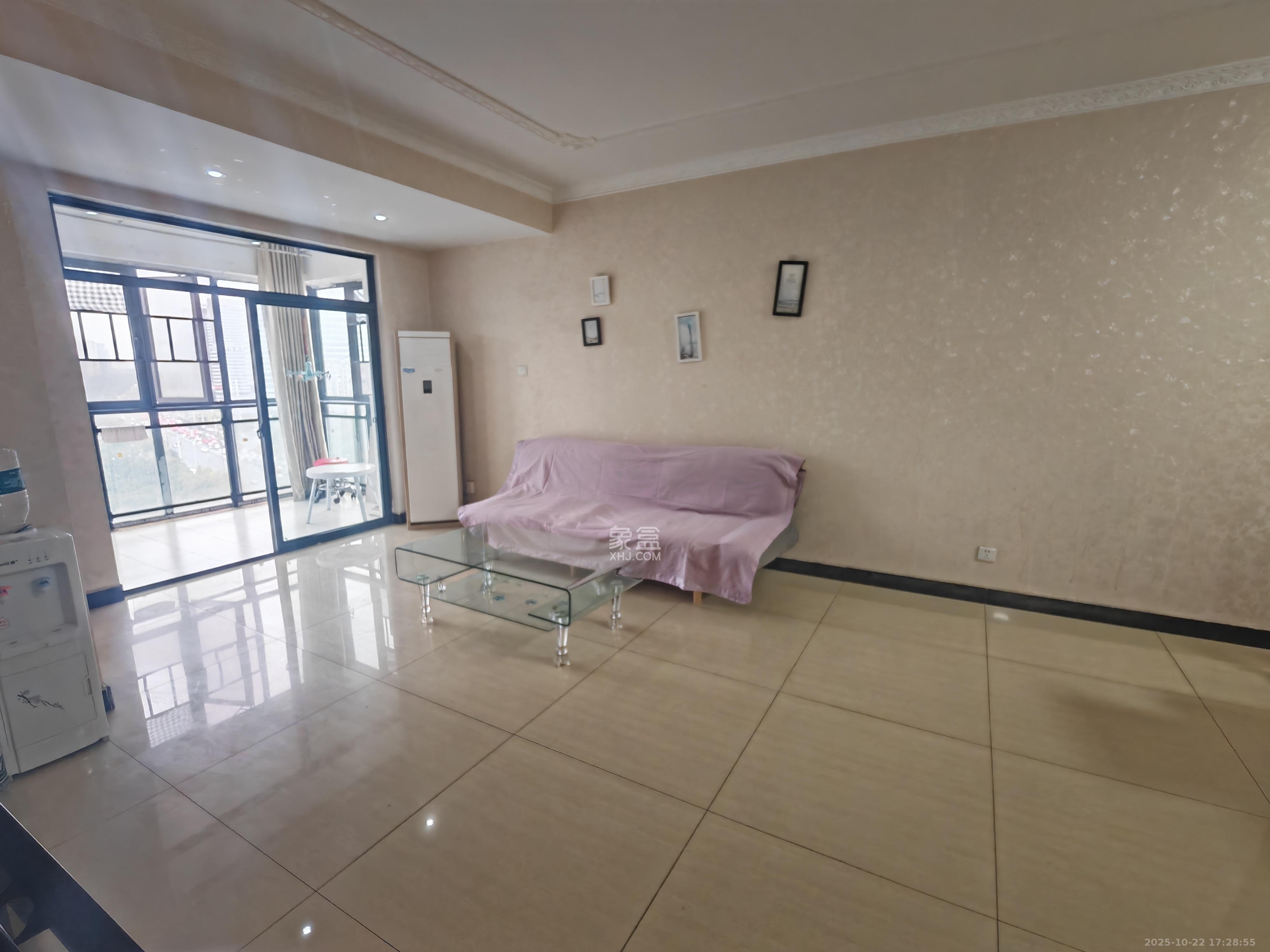 剑桥名门  2室2厅1卫    2100.0元/月 剑桥名门  2室2厅1卫    2100.0元/月