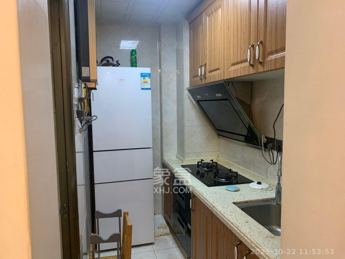 中建芙蓉工社 2室1厅1卫 1700.0元/月 中建芙蓉工社 2室1厅1卫 1700.0元/月室内图