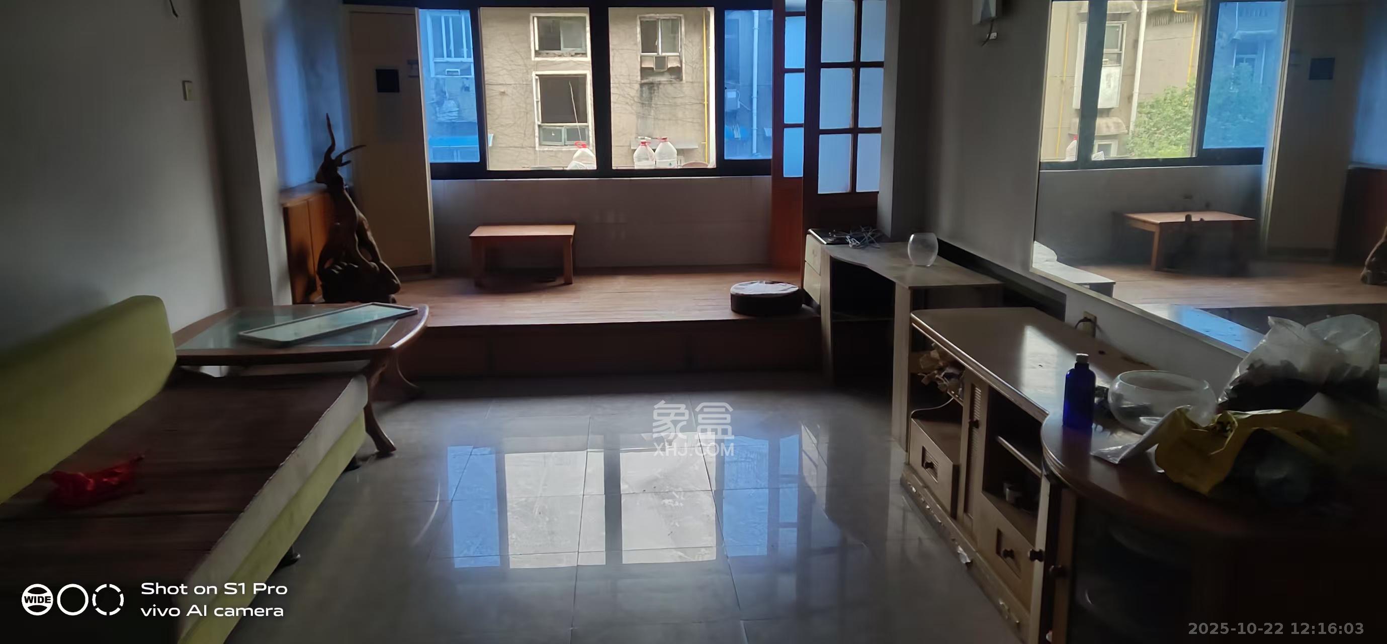 长岭烟草公司宿舍(金祥公寓) 1室0厅0卫 1800.0元/月 长岭烟草公司宿舍(金祥公寓) 1室0厅0卫 1800.0元/月室内图