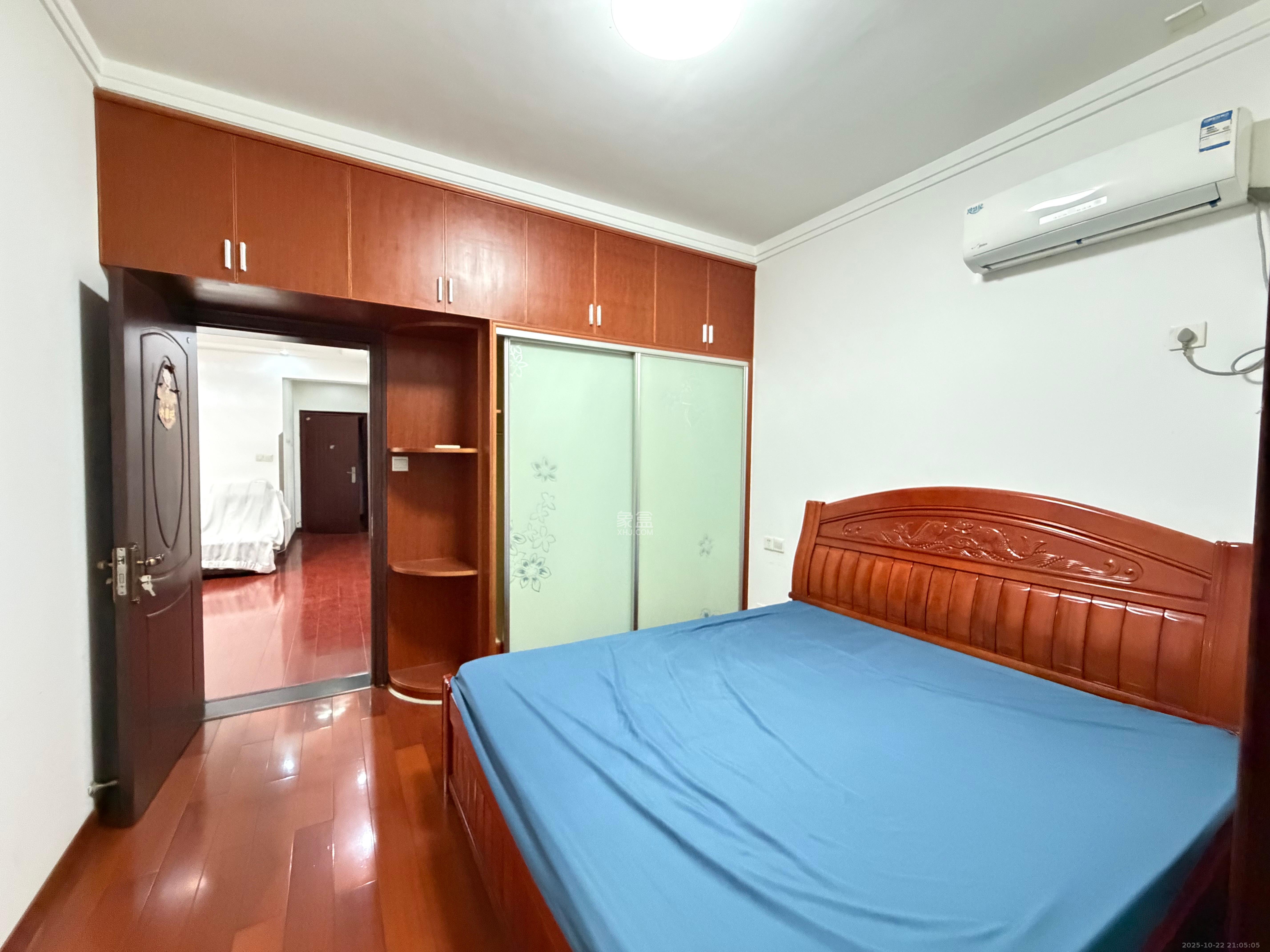 爱琴海岸 2室1厅1卫 1600.0元/月 爱琴海岸 2室1厅1卫 1600.0元/月室内图