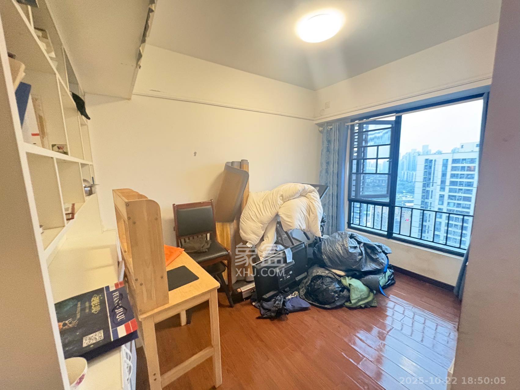 万科魅力之城非凡里 3室2厅1卫 2400.0元/月 万科魅力之城非凡里 3室2厅1卫 2400.0元/月室内图