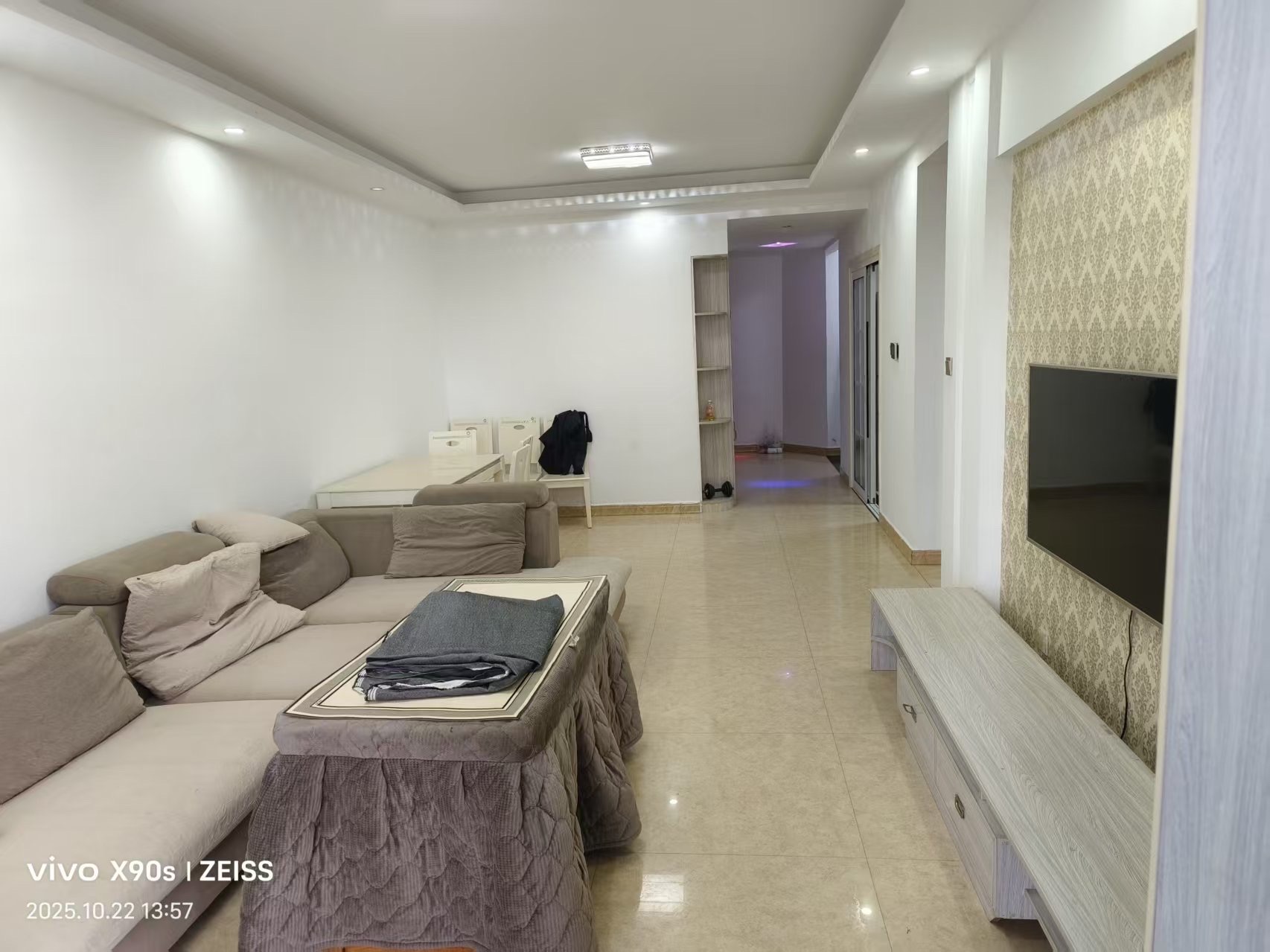 熙城春天 2室1厅1卫 1300.0元/月 熙城春天 2室1厅1卫 1300.0元/月室内图