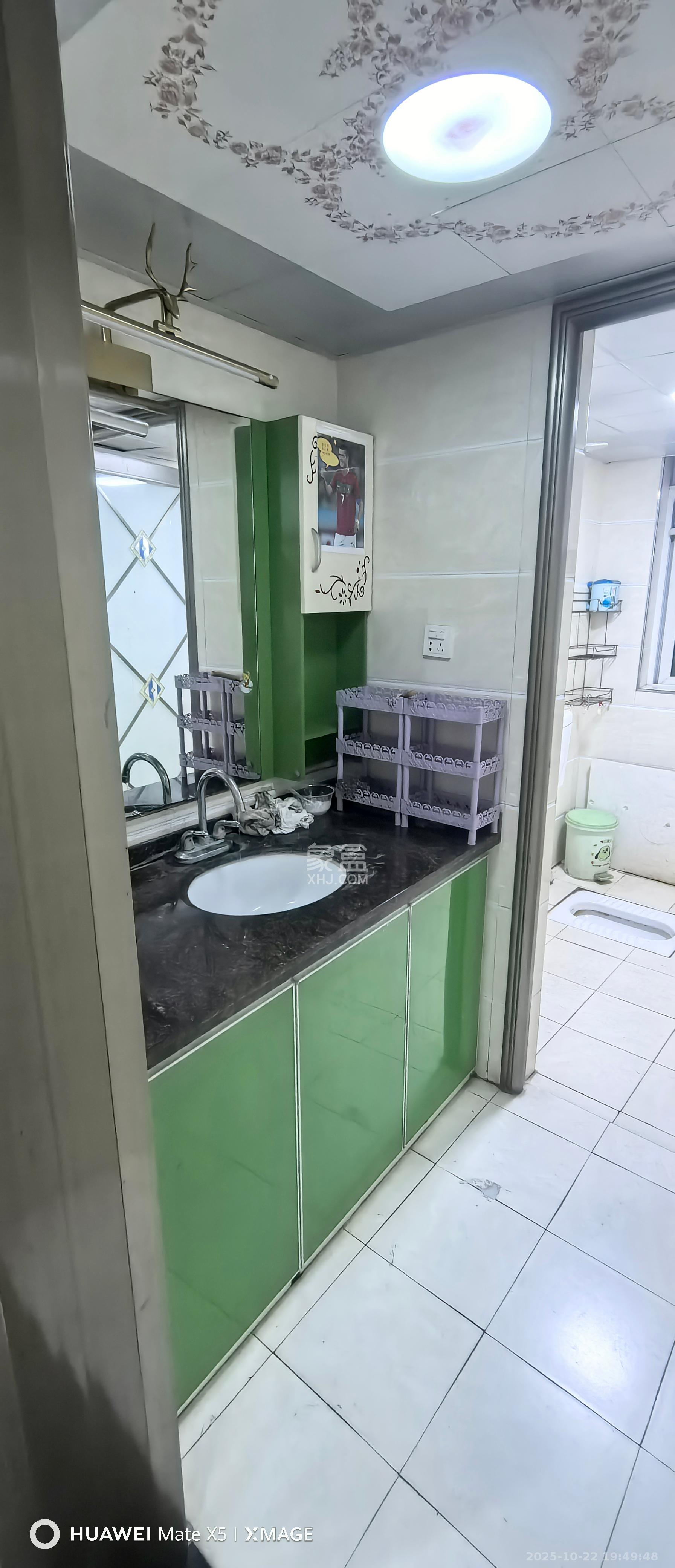 和馨园  3室2厅2卫    3200.0元/月 和馨园  3室2厅2卫    3200.0元/月室内图