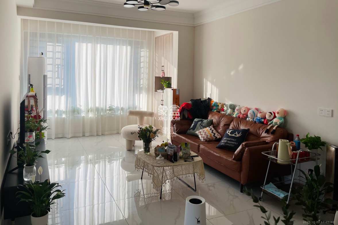 辉煌国际城二期 2室1厅1卫 2300.0元/月 辉煌国际城二期 2室1厅1卫 2300.0元/月室内图