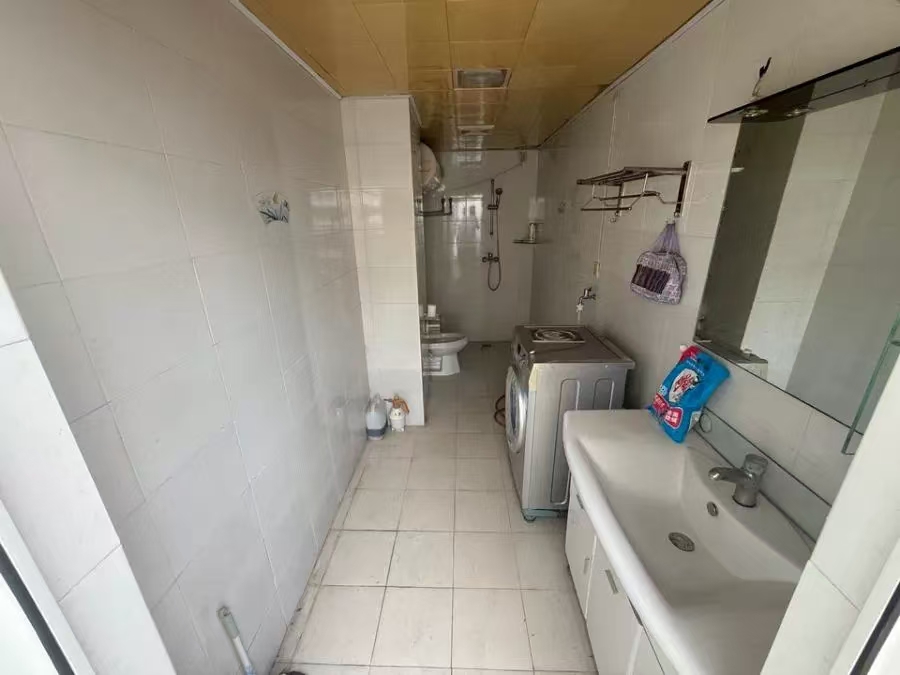 金银广场 5室2厅3卫 202.0万 金银广场 5室2厅3卫 202.0万室内图