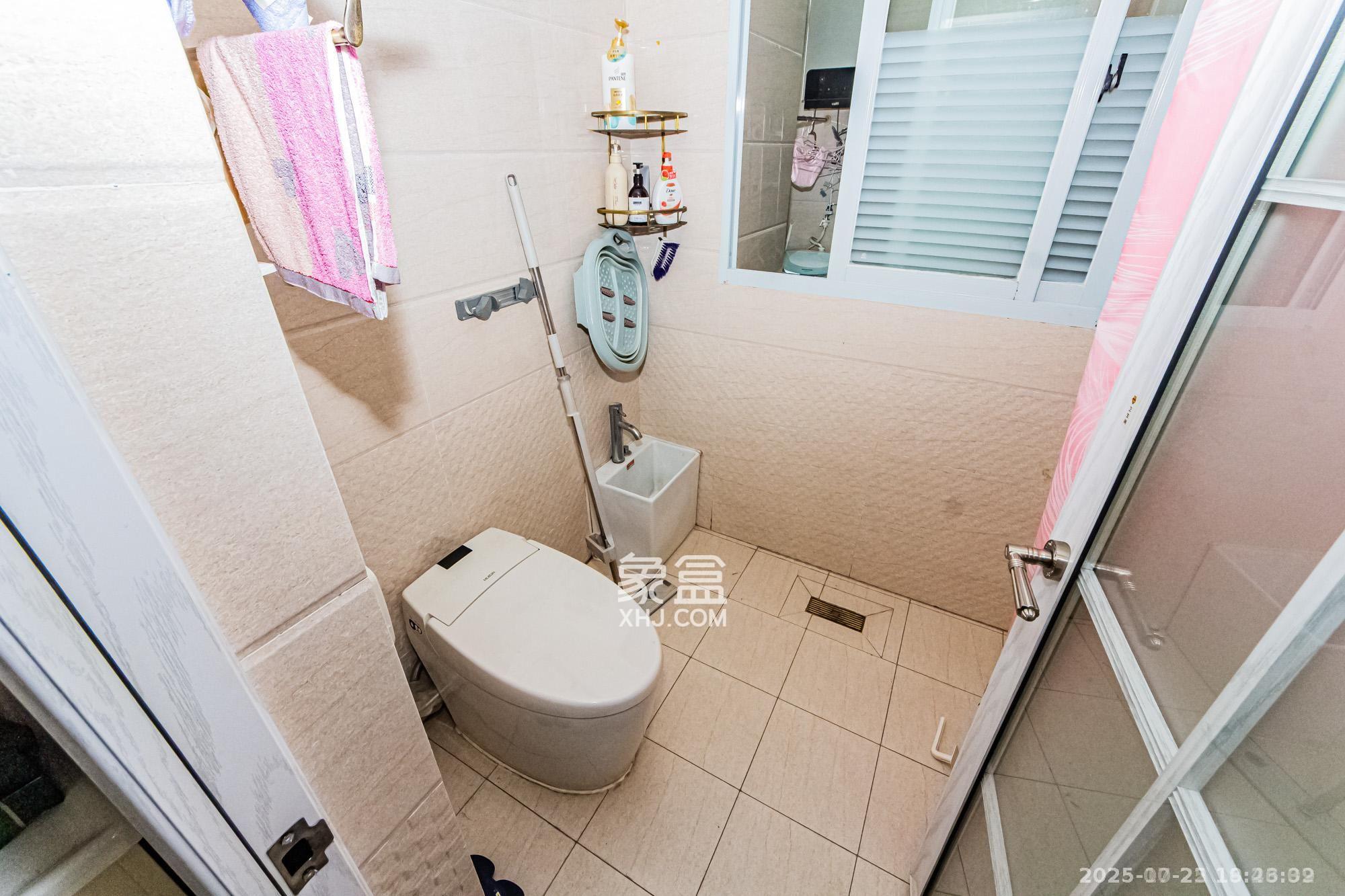 北辰三角洲E4区  3室2厅1卫    3500.0元/月室内图