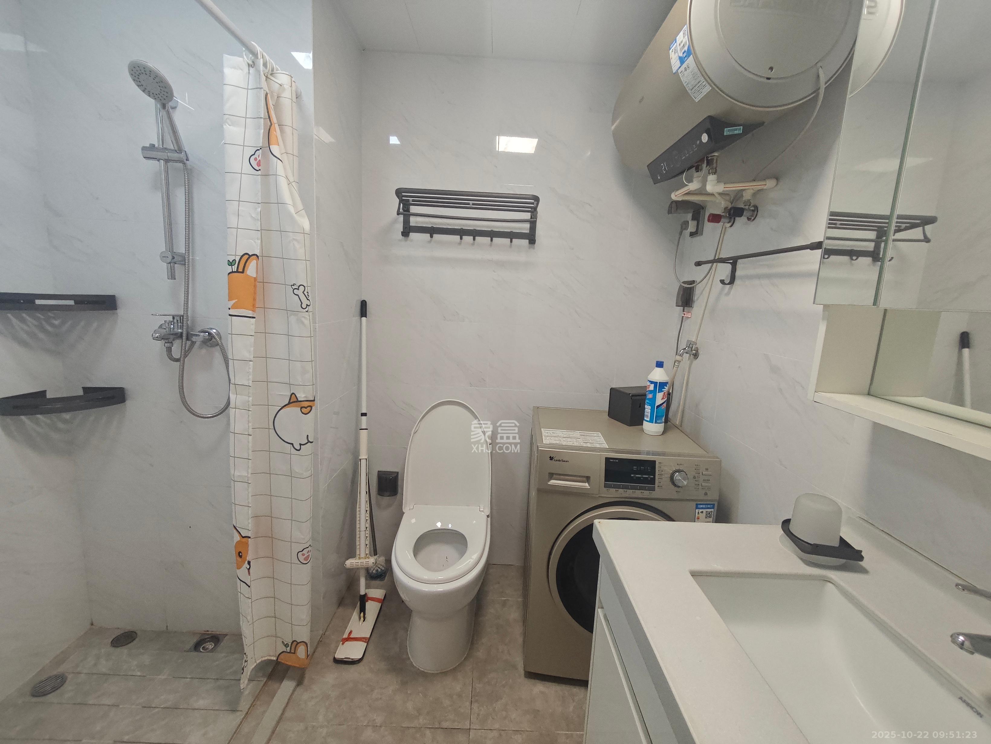 梅溪华府(新城金茂梦想华府)  1室1厅1卫    1800.0元/月 梅溪华府(新城金茂梦想华府)  1室1厅1卫    1800.0元/月室内图