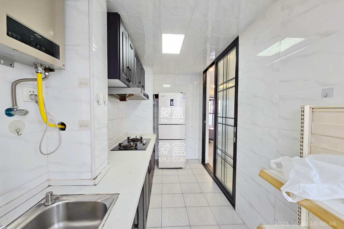 明昇壹城(明昇时代广场)二期 4室2厅2卫 172.0万 明昇壹城(明昇时代广场)二期 4室2厅2卫 172.0万其他