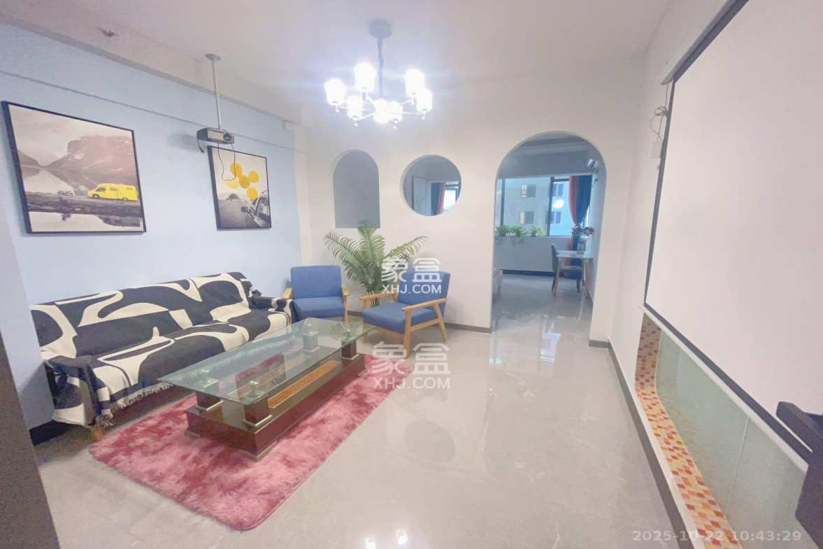 湘域中央  1室1厅1卫    1800.0元/月 湘域中央  1室1厅1卫    1800.0元/月室内图