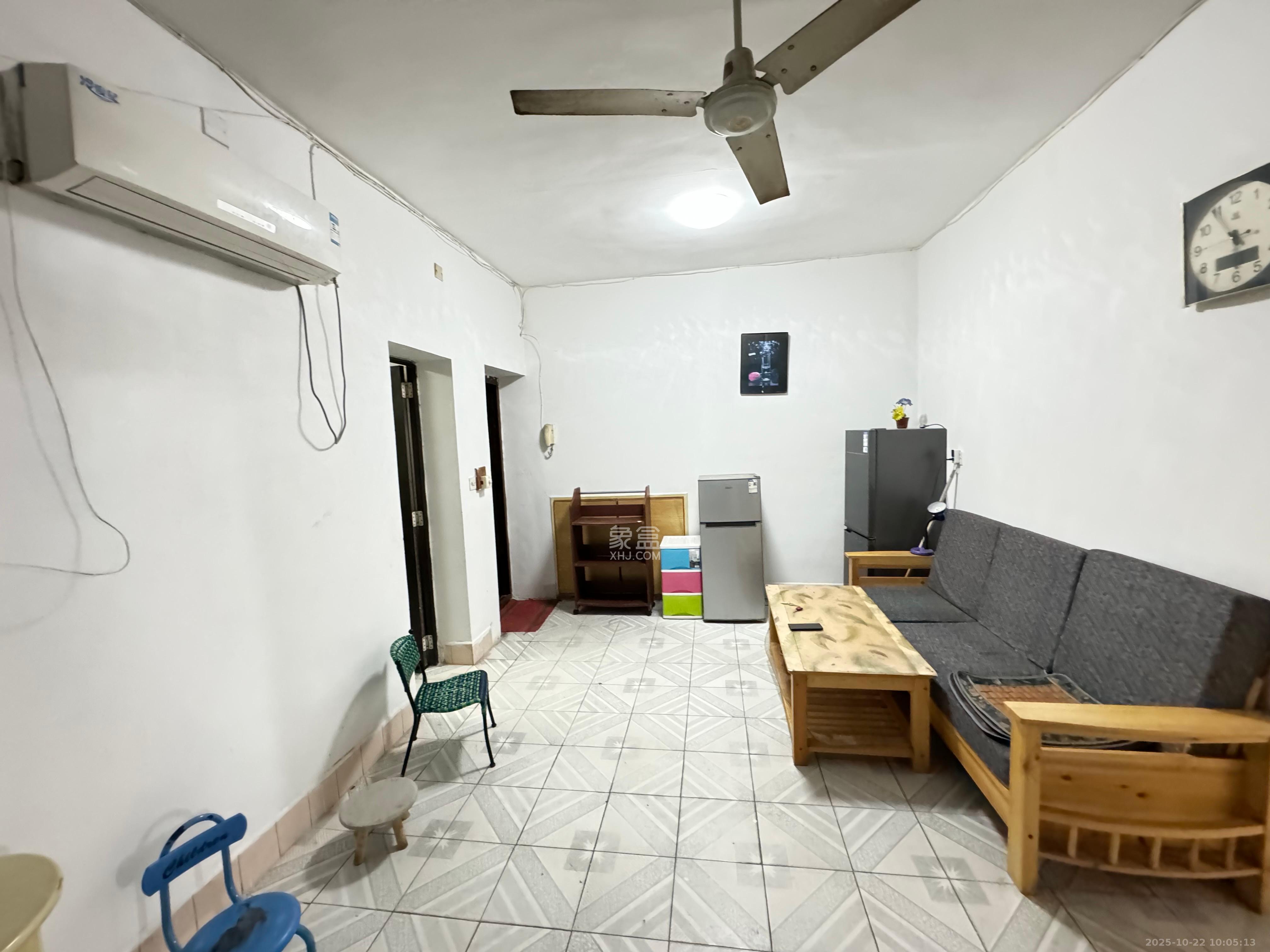 金地社区  2室1厅1卫    1500.0元/月 金地社区  2室1厅1卫    1500.0元/月