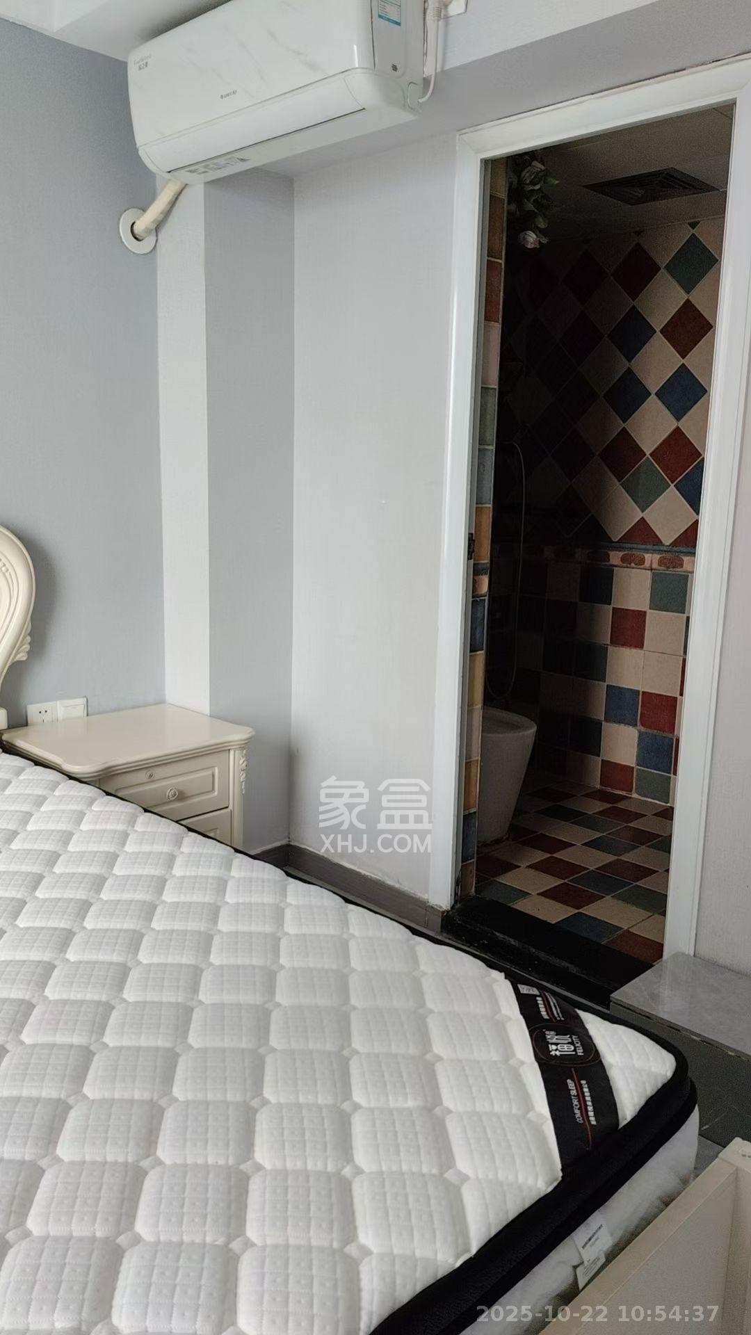 君临国际  5室1厅1卫    4500.0元/月 君临国际  5室1厅1卫    4500.0元/月室内图