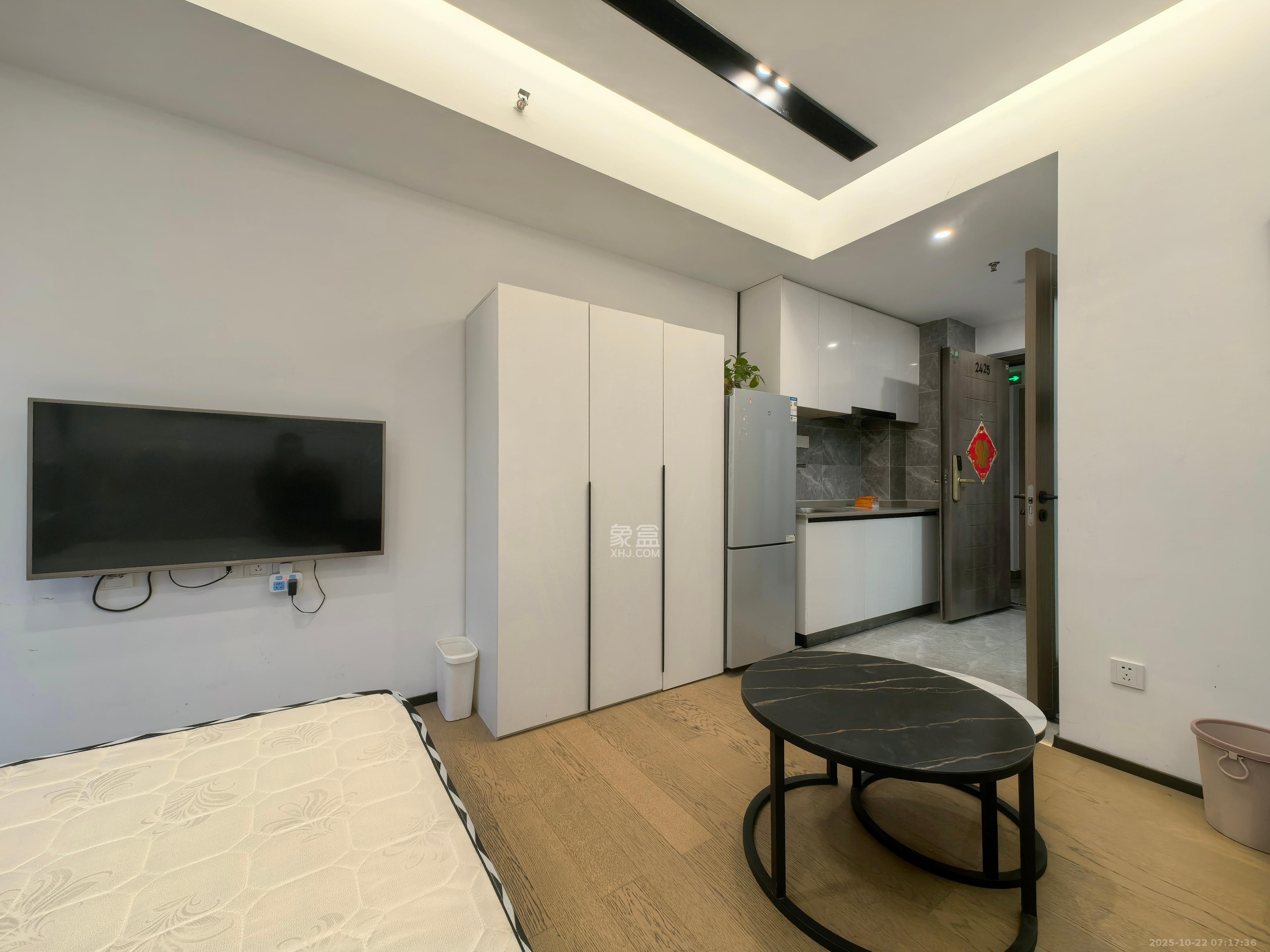 万科金色梦想D区  1室1厅1卫    1700.0元/月室内图