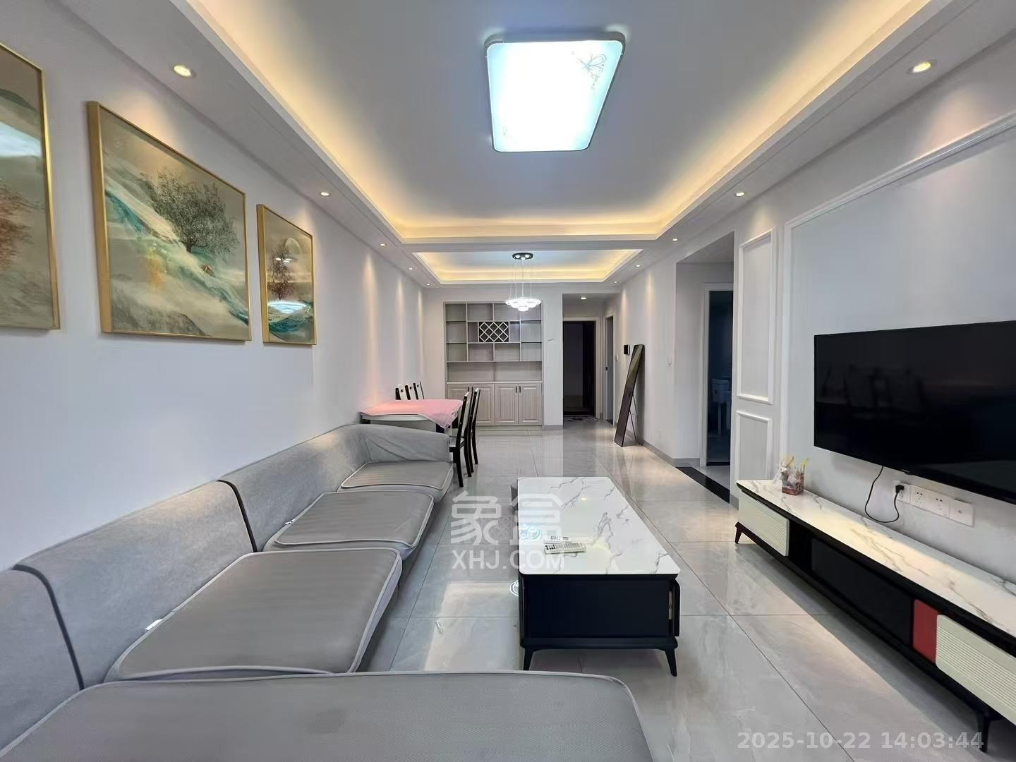 深业睿城  2室2厅1卫    2300.0元/月 深业睿城  2室2厅1卫    2300.0元/月室内图1