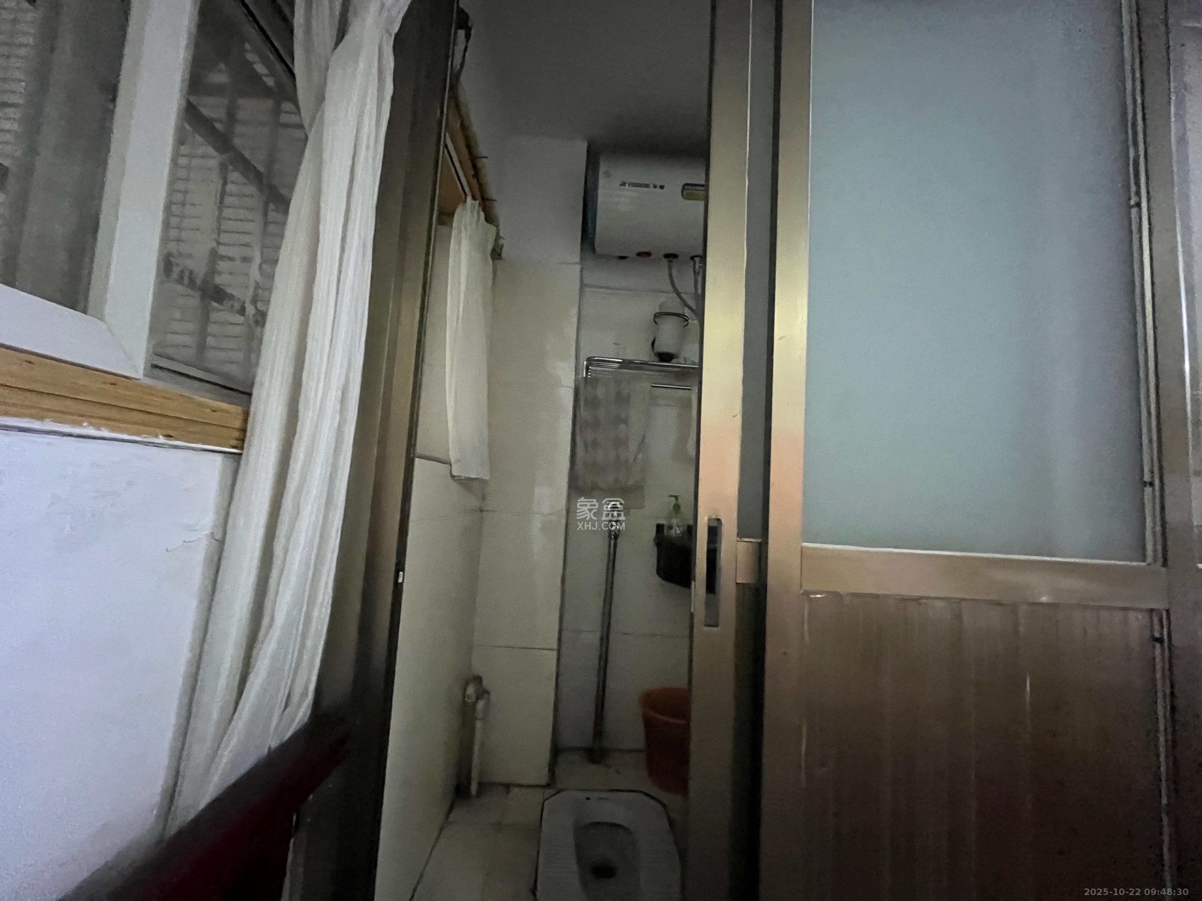 星典时代   42.68㎡      6000.0元/月室内图