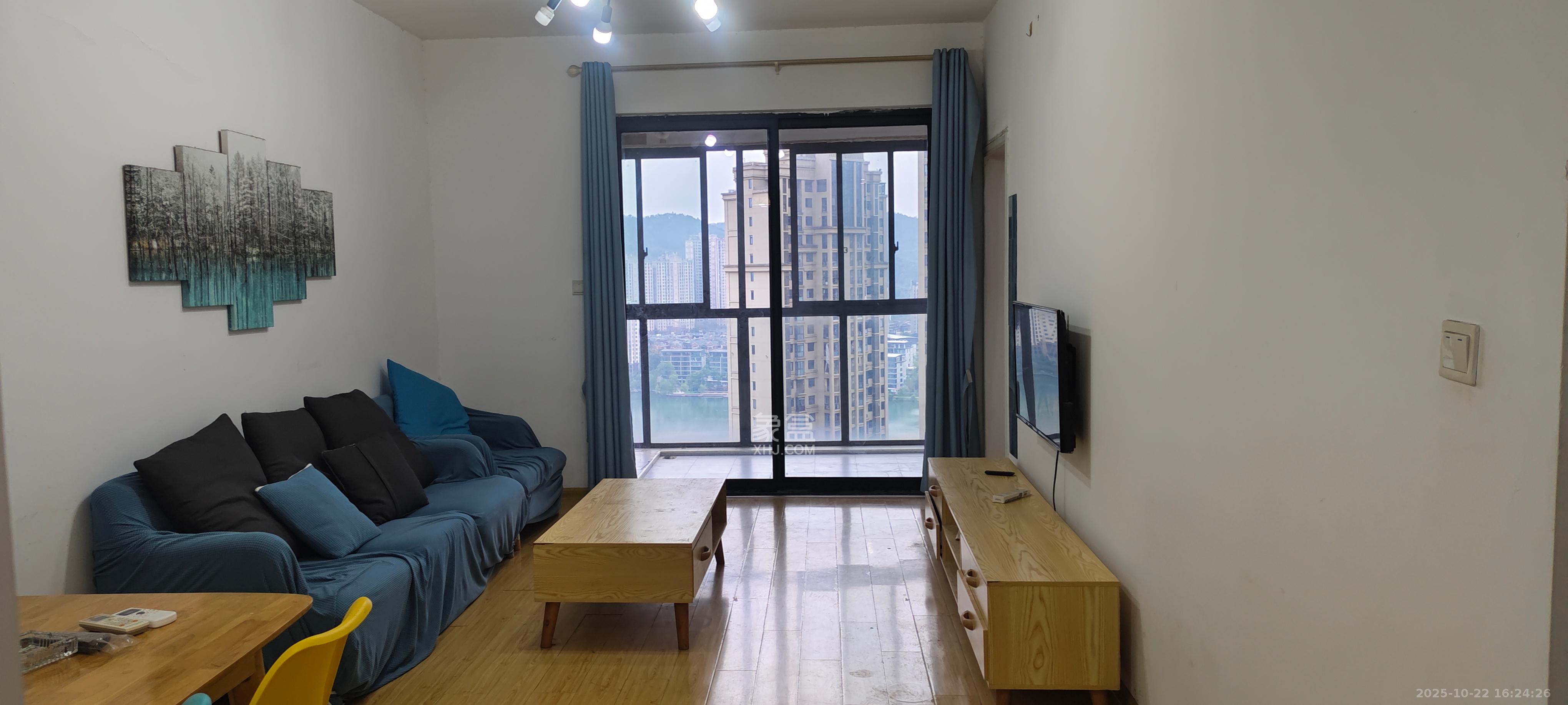 中建梅溪湖中心  3室1厅1卫    2800.0元/月