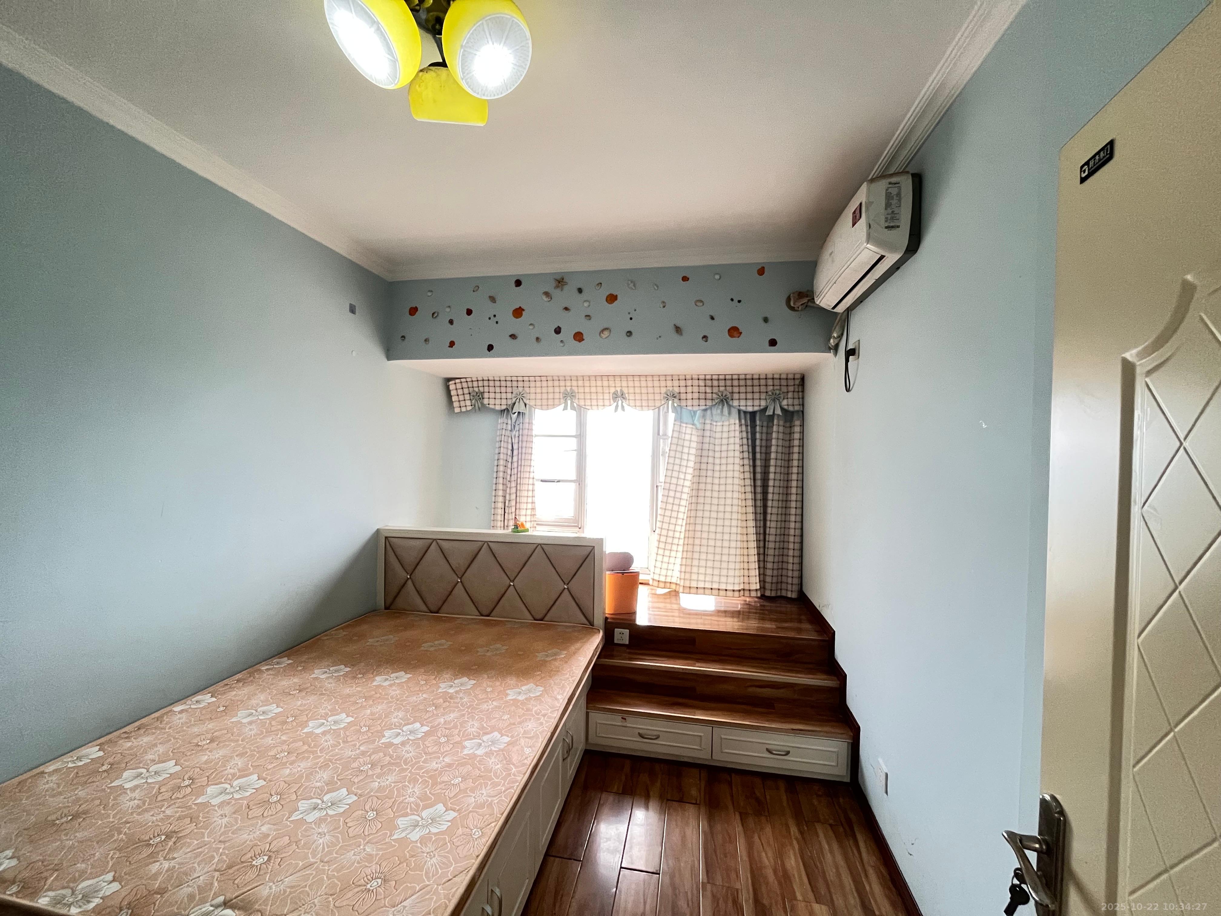 万国城(当代满庭春MOMA)三期  3室2厅2卫    2400.0元/月 万国城(当代满庭春MOMA)三期  3室2厅2卫    2400.0元/月室内图