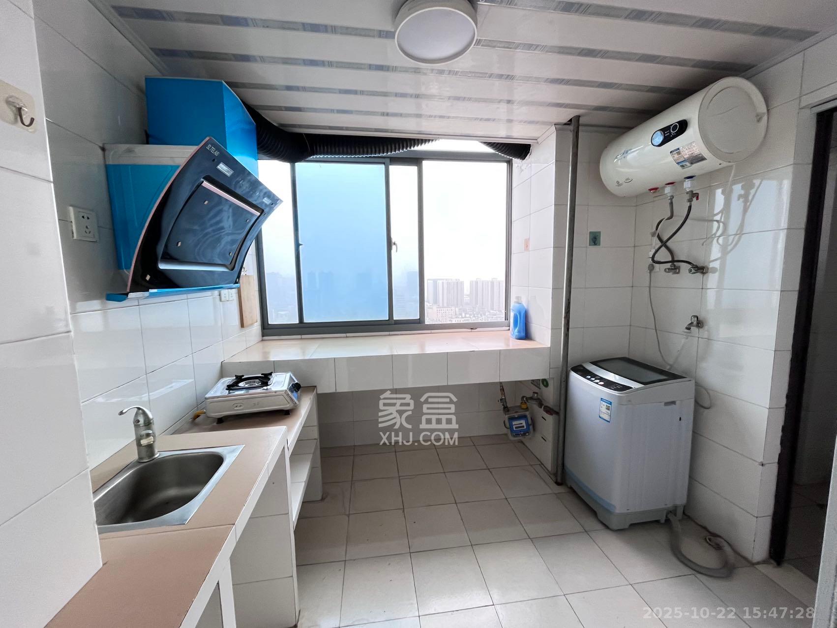 东方银座(东方摩卡)  1室1厅1卫    1300.0元/月 东方银座(东方摩卡)  1室1厅1卫    1300.0元/月室内图